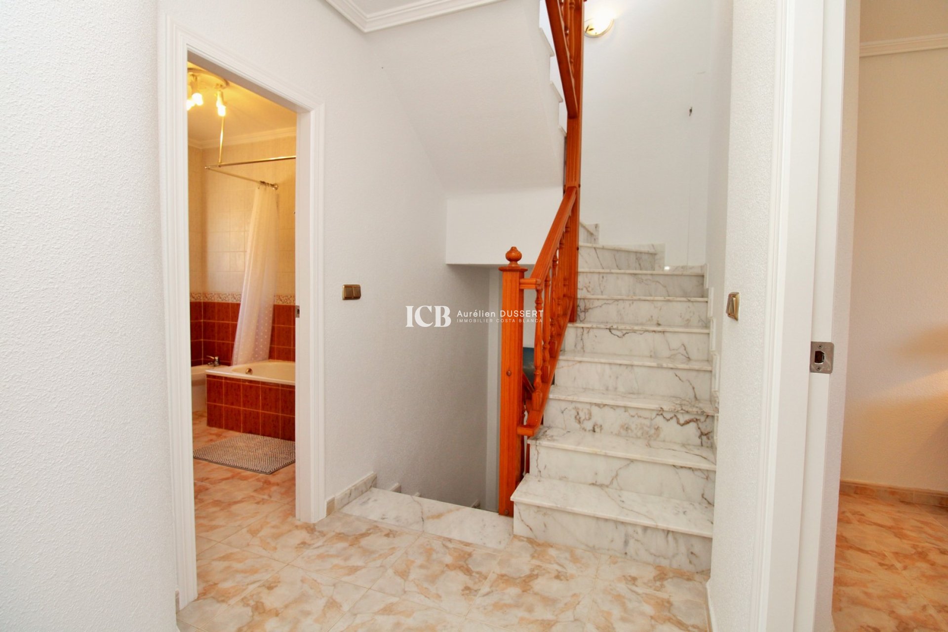 Resale - Detached house -
Orihuela Costa - Playa Flamenca