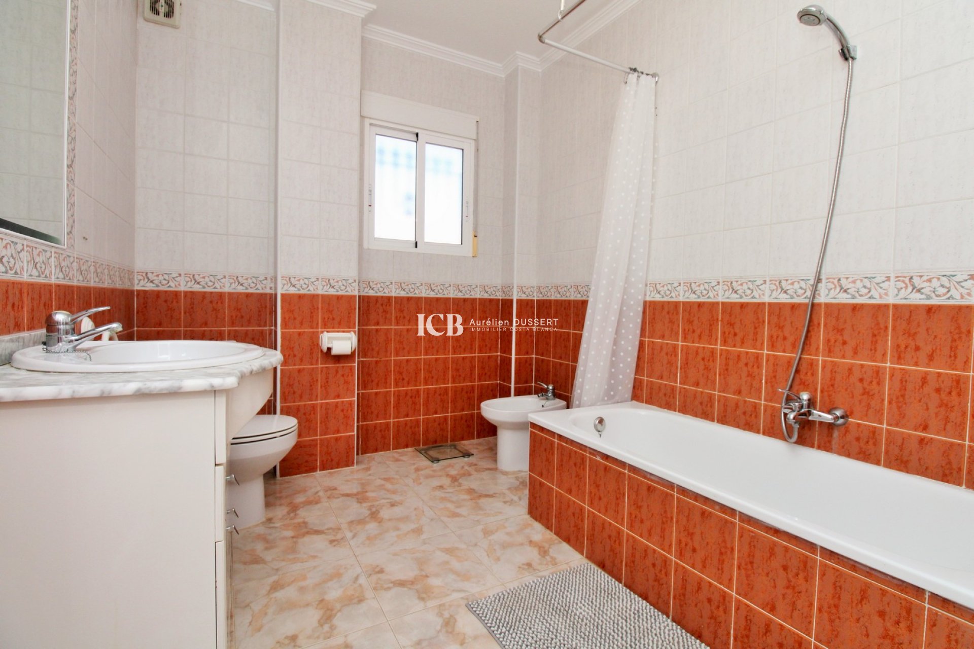 Resale - Detached house -
Orihuela Costa - Playa Flamenca