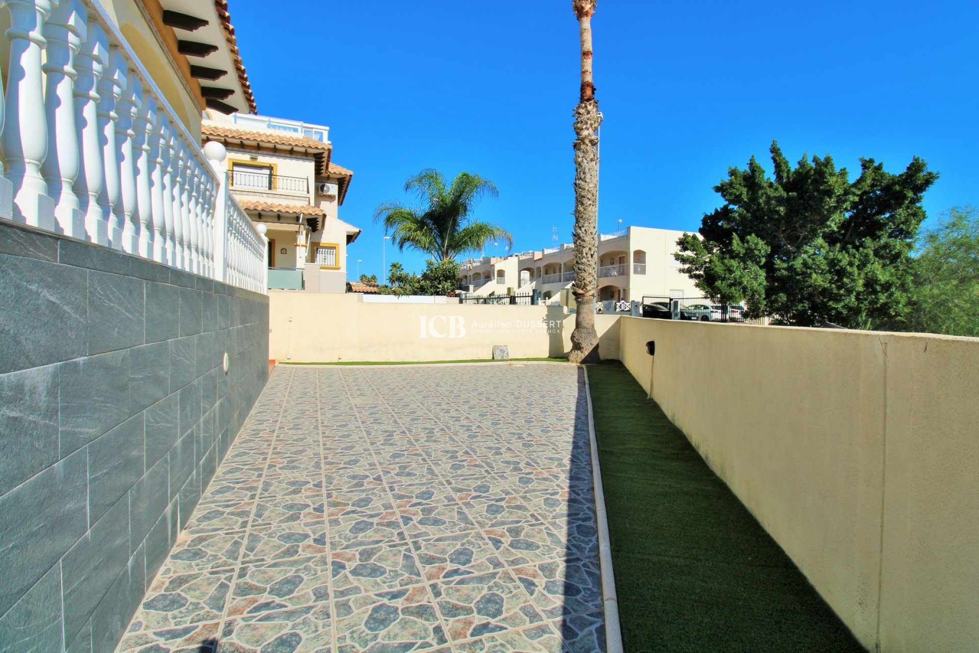 Resale - Detached house -
Orihuela Costa - Playa Flamenca