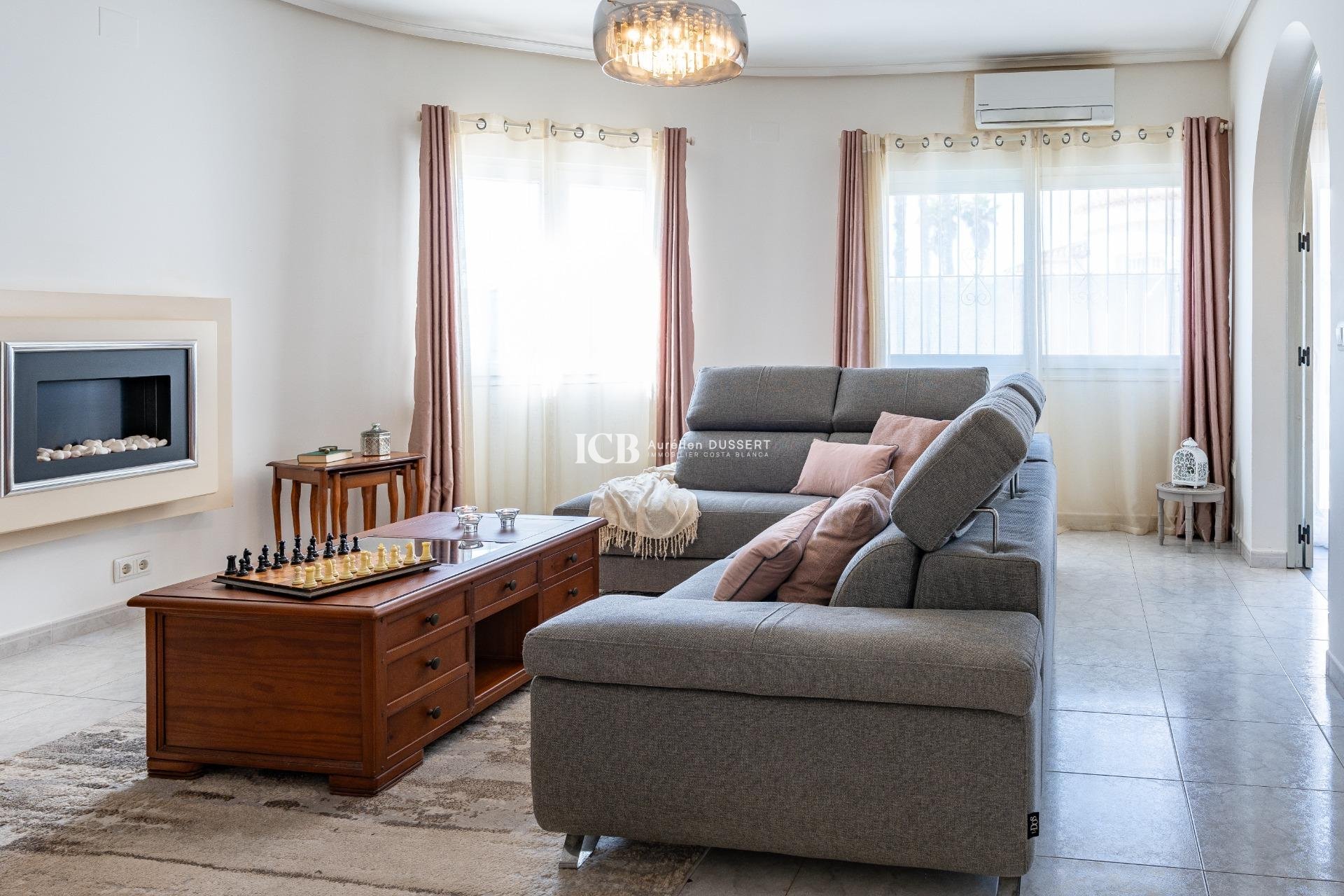 Resale - Detached house -
Orihuela Costa - Playa Flamenca