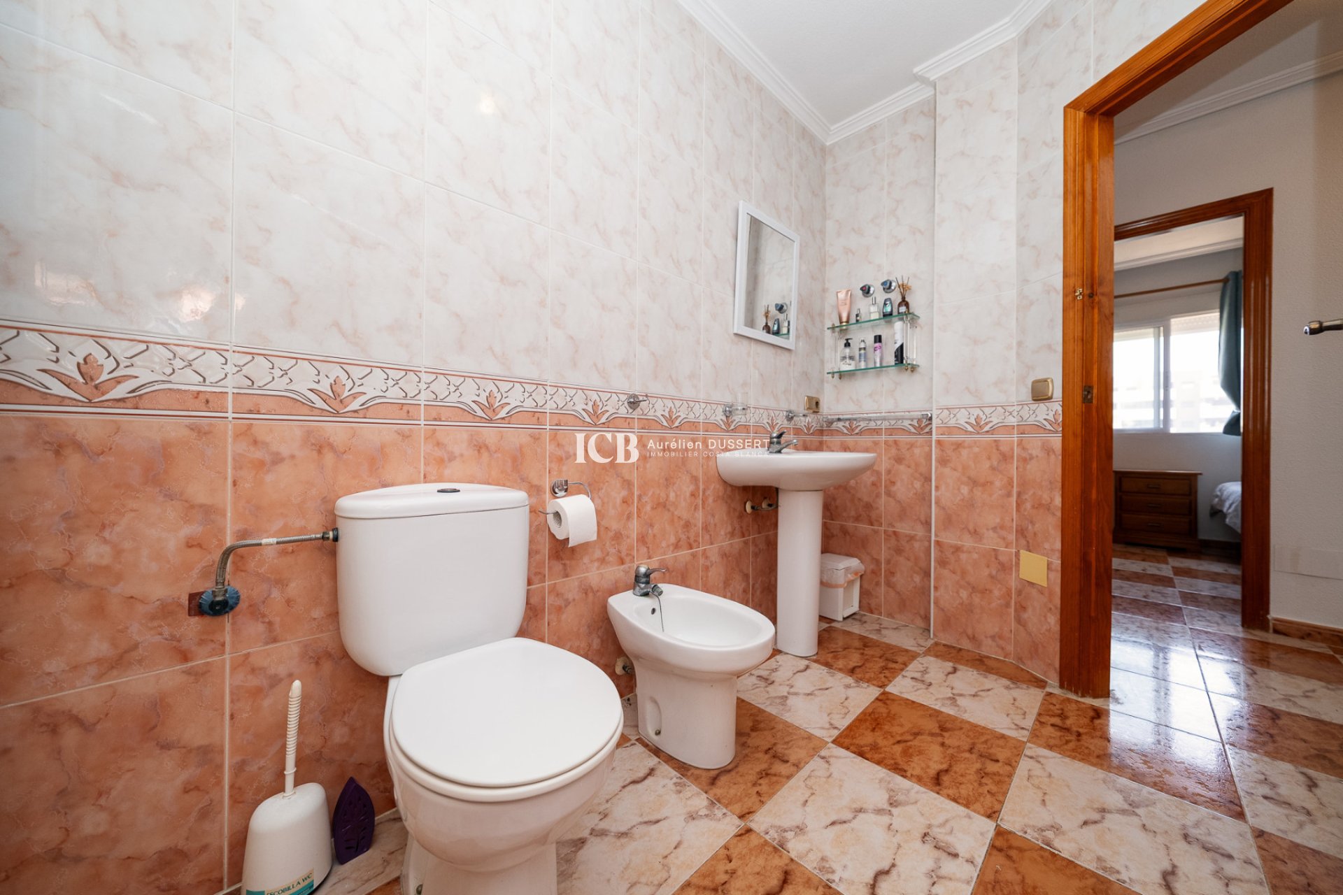 Resale - Detached house -
Orihuela Costa - Playa Flamenca
