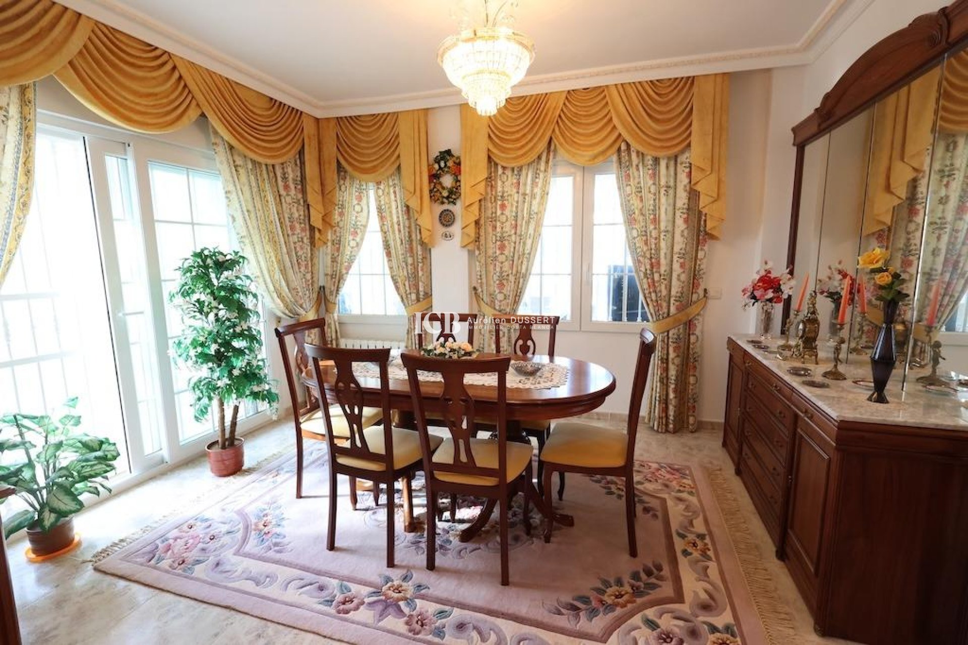 Resale - Detached house -
Orihuela Costa - Villamartín-Las Filipinas