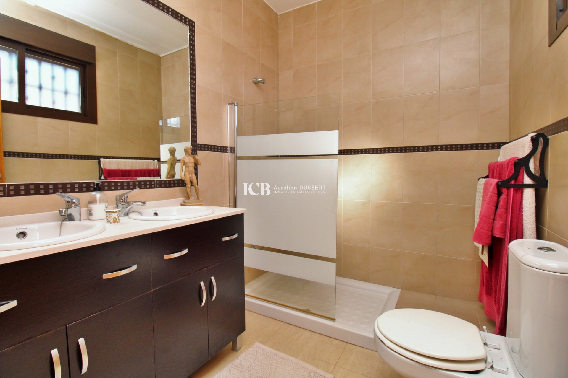 Resale - Detached house -
Orihuela Costa - Villamartín