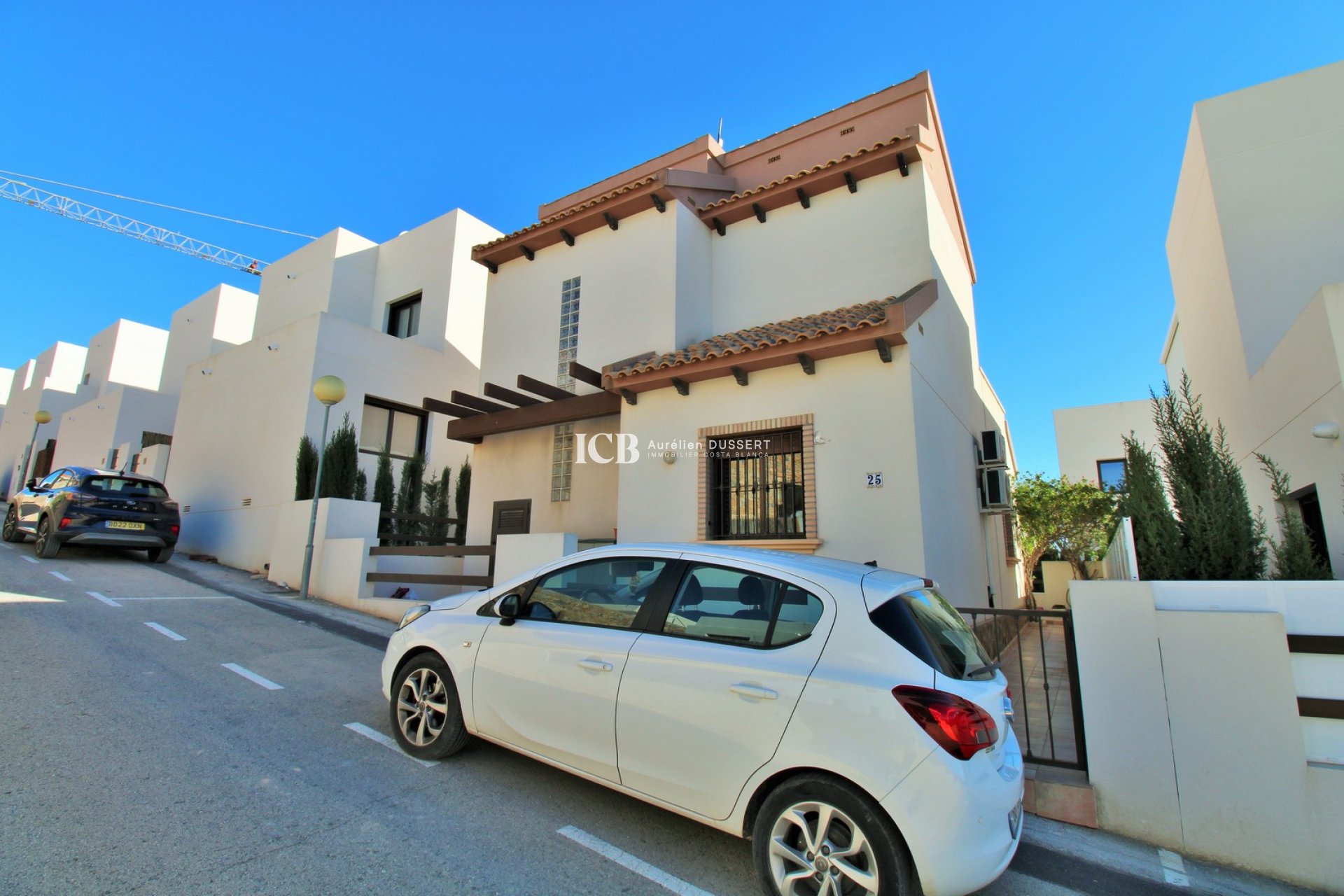Resale - Detached house -
Orihuela Costa - Villamartín