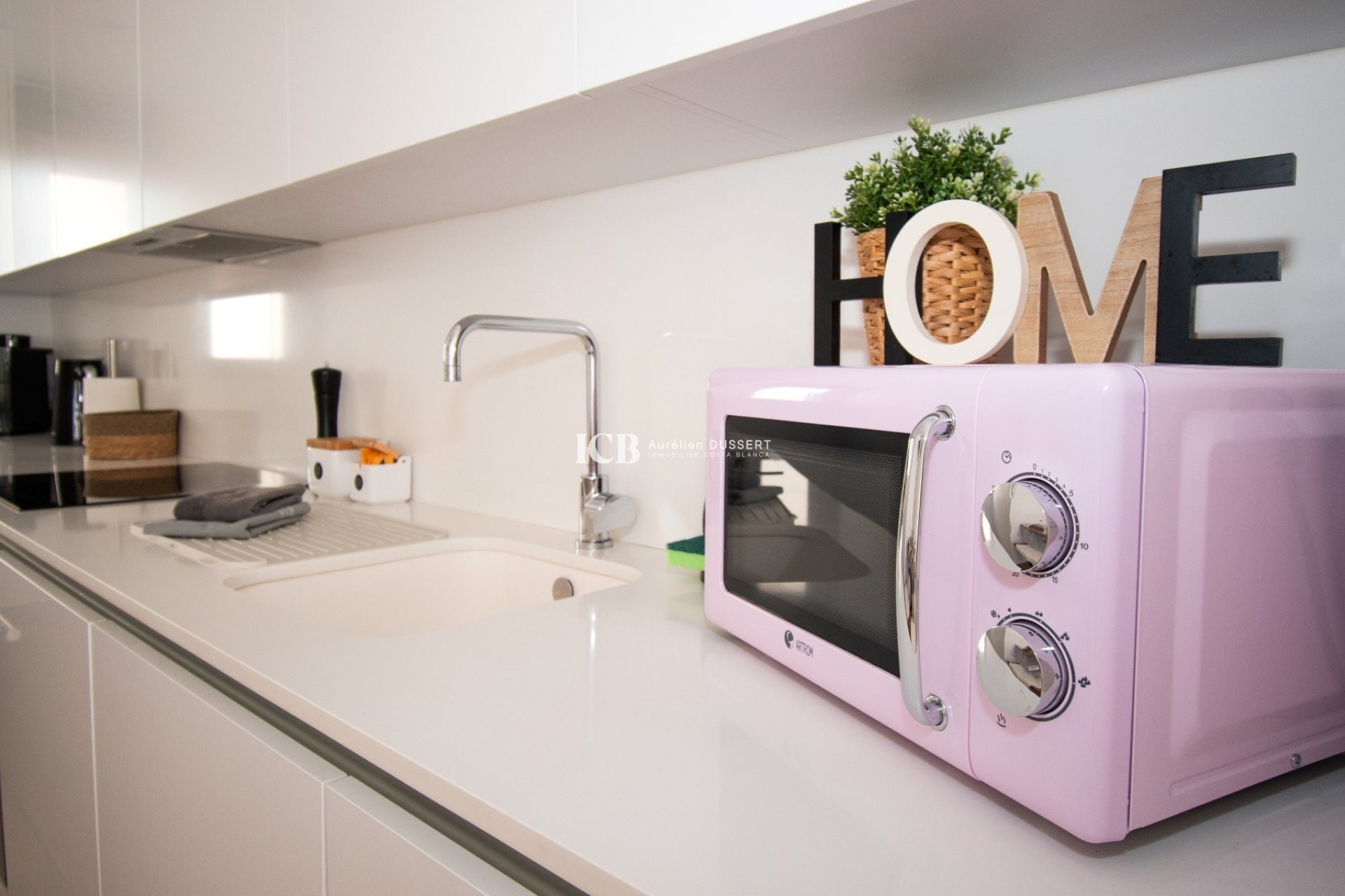 Resale - Detached house -
Orihuela Costa - Villamartín