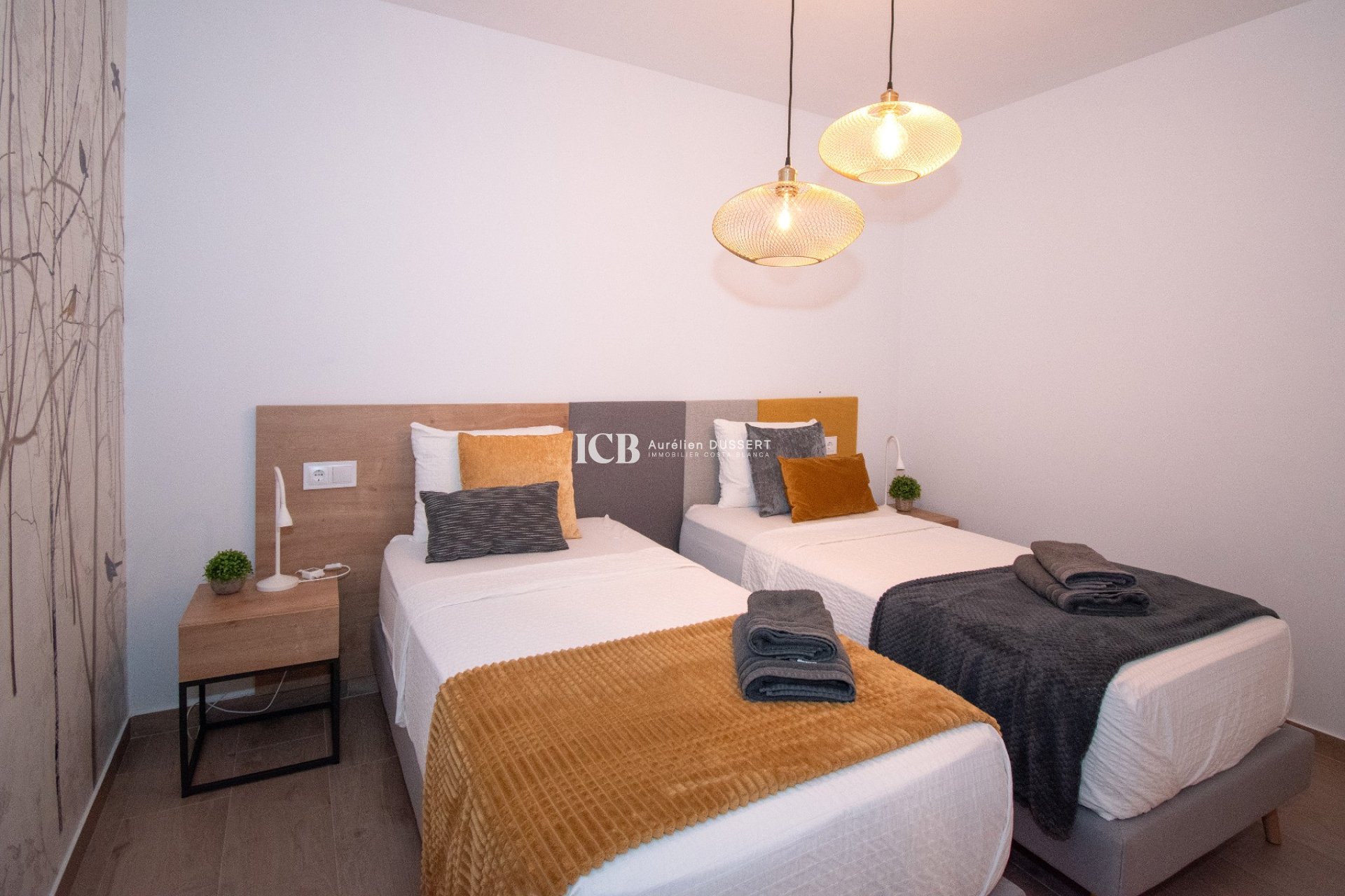 Resale - Detached house -
Orihuela Costa - Villamartín