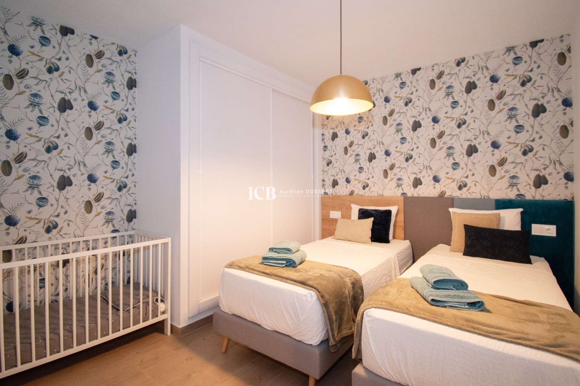 Resale - Detached house -
Orihuela Costa - Villamartín