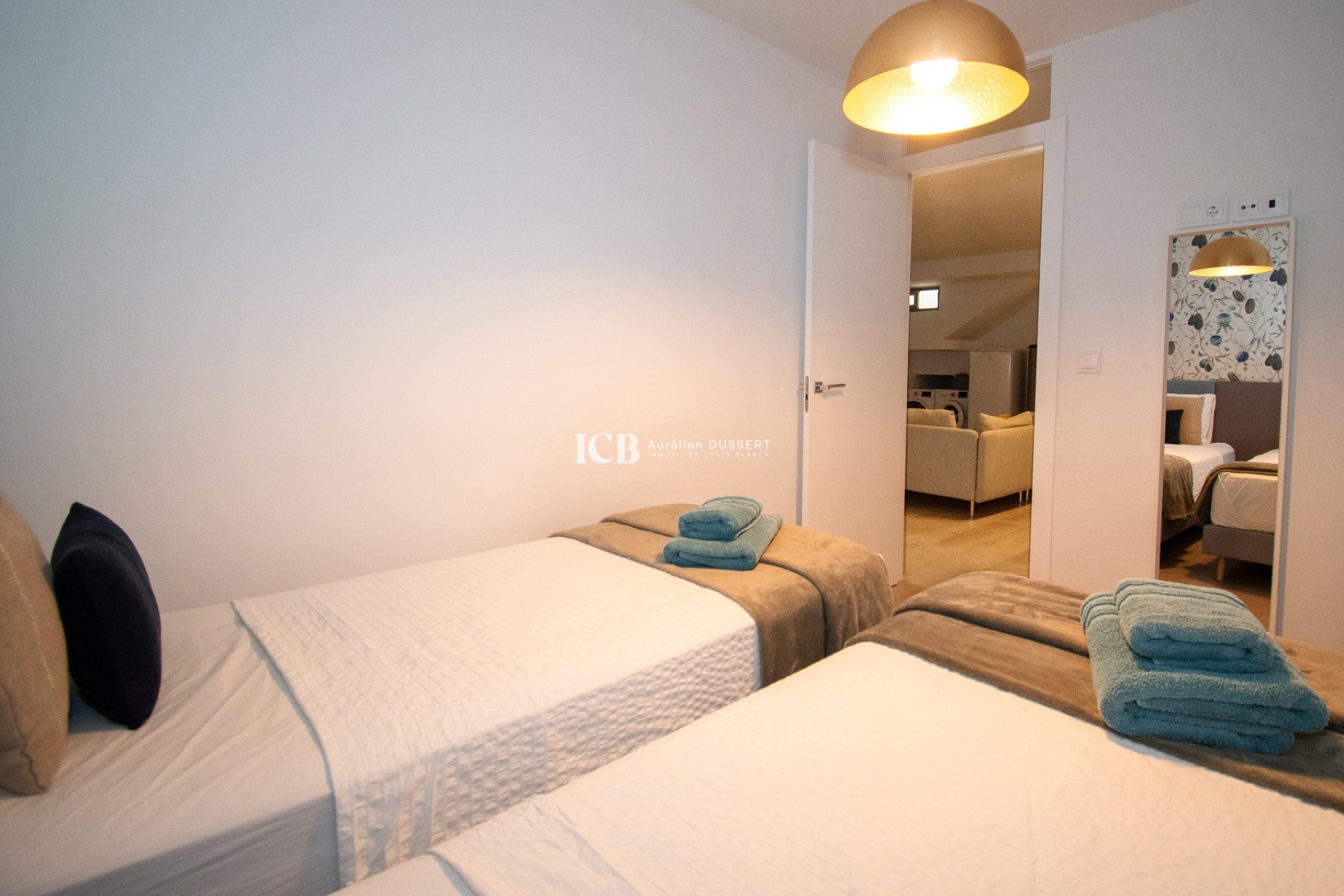 Resale - Detached house -
Orihuela Costa - Villamartín