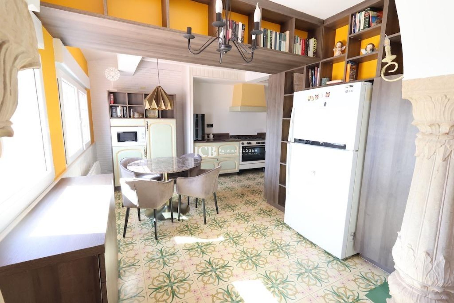 Resale - Detached house -
Orihuela Costa - Villamartin