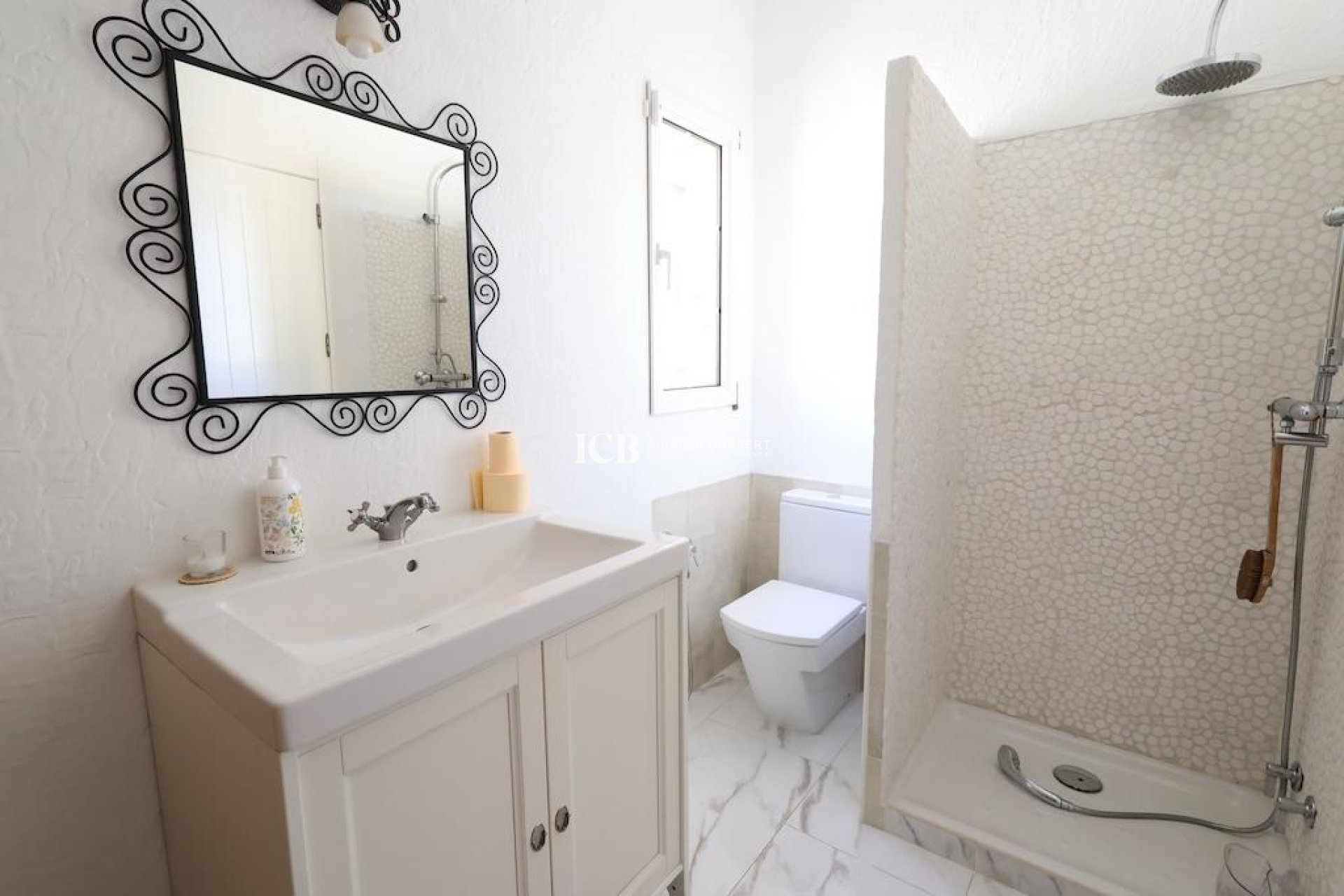 Resale - Detached house -
Orihuela Costa - Villamartin