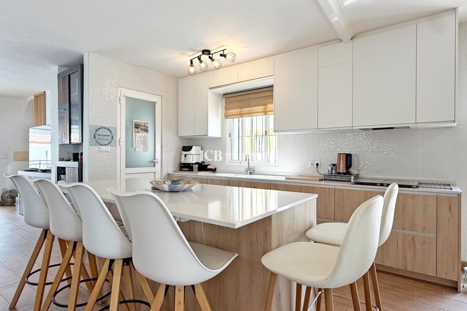 Resale - Detached house -
Orihuela Costa - Villamartín