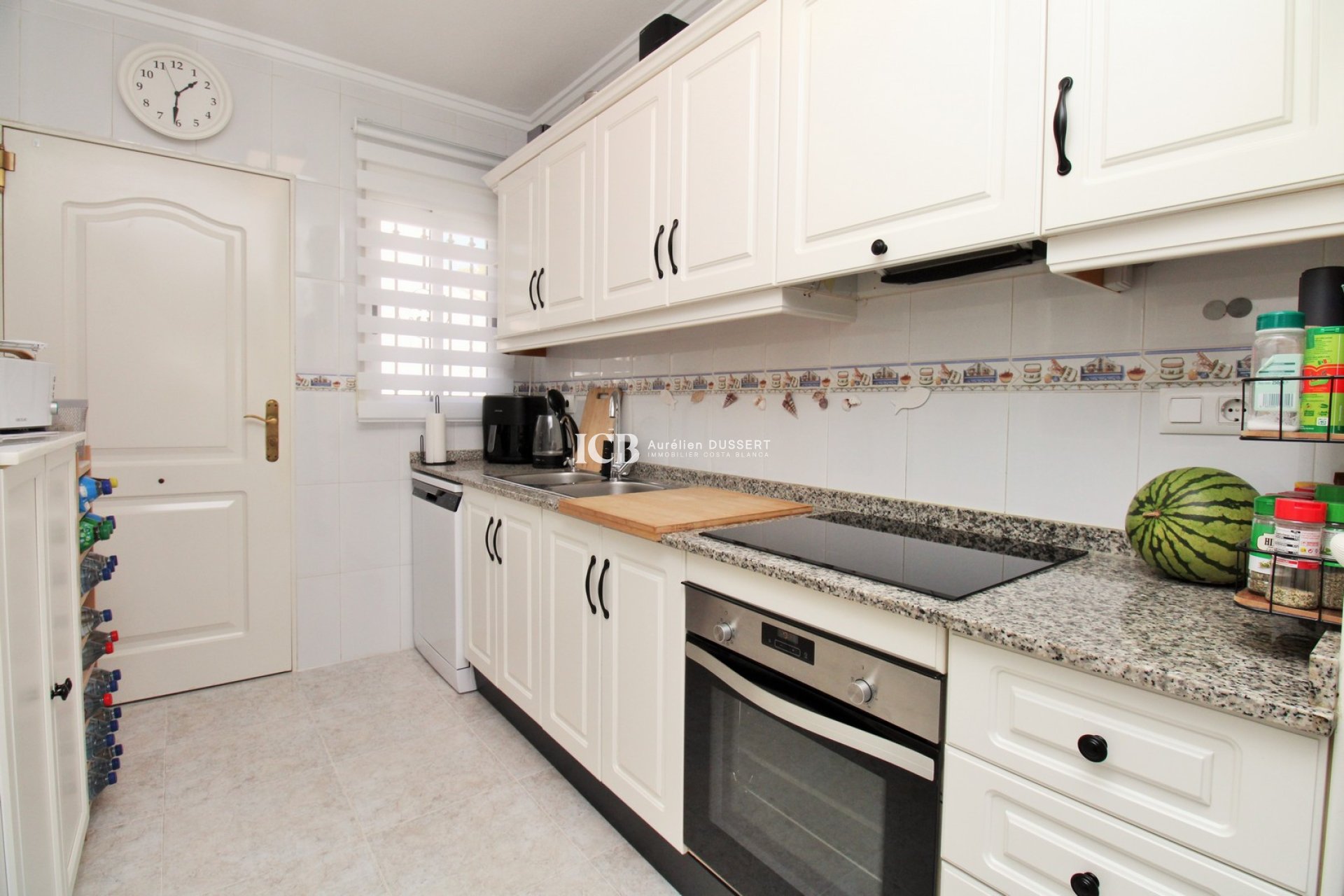 Resale - Detached house -
Orihuela Costa - Villamartín