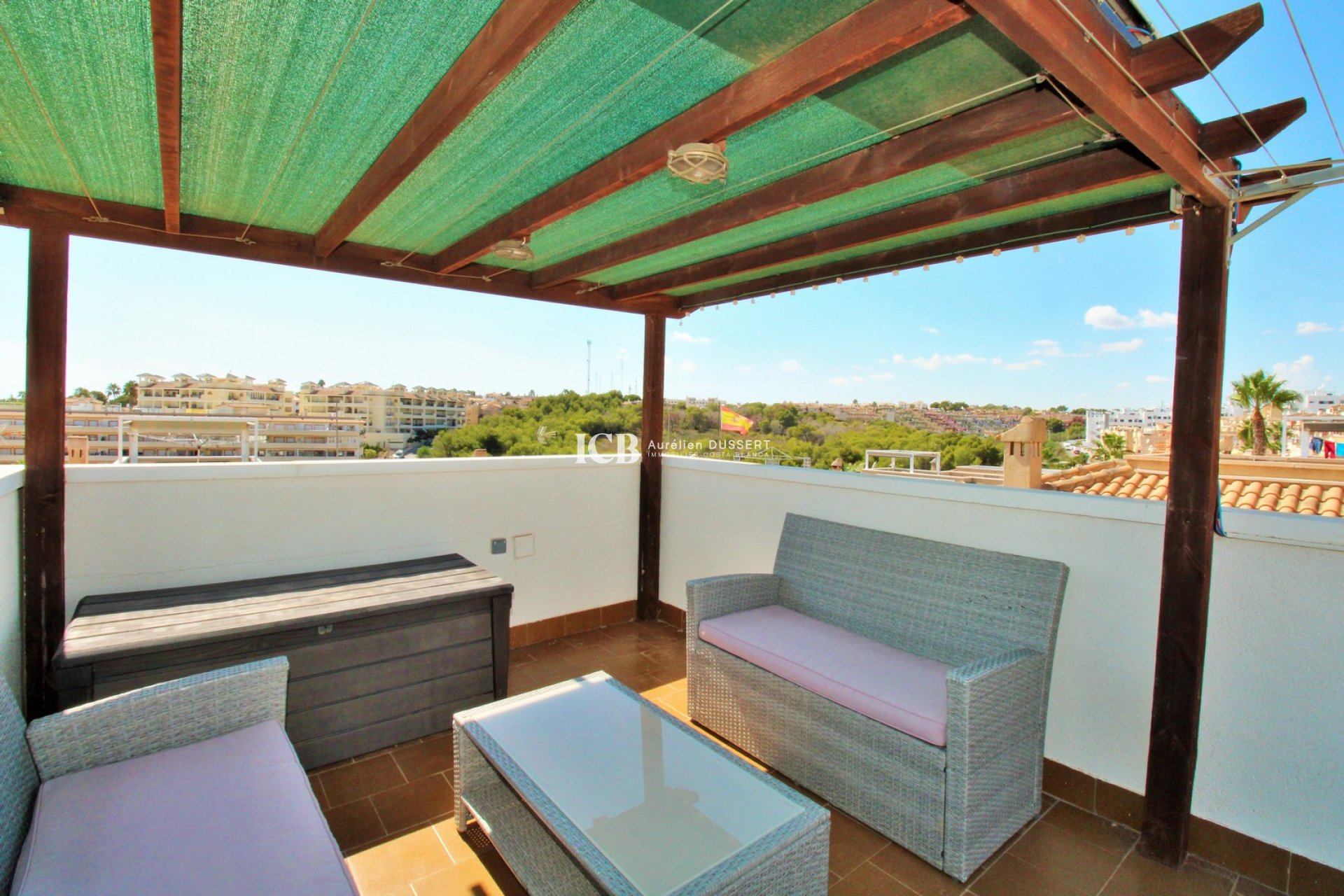 Resale - Detached house -
Orihuela Costa - Villamartín