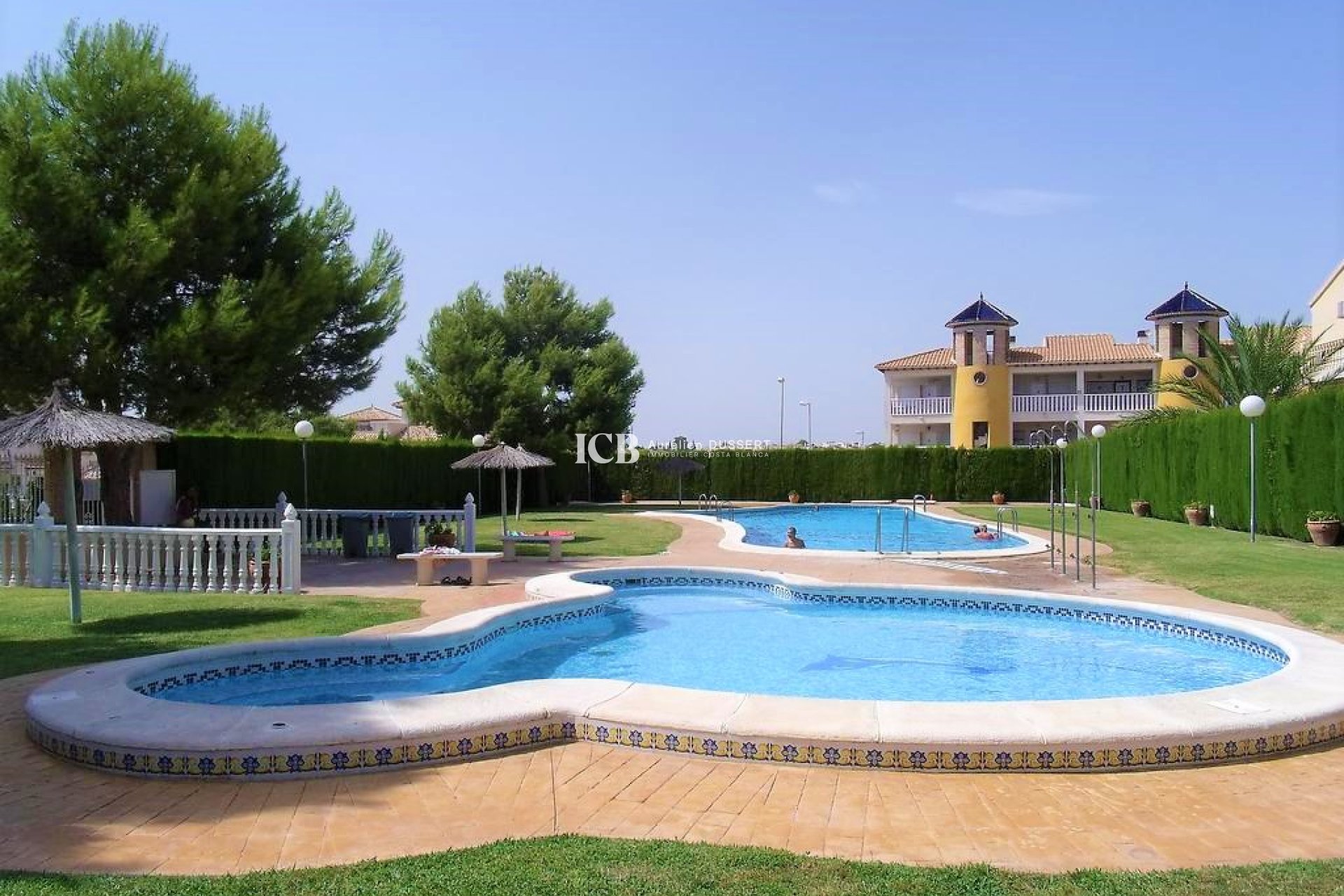 Resale - Detached house -
Orihuela Costa - Villamartín
