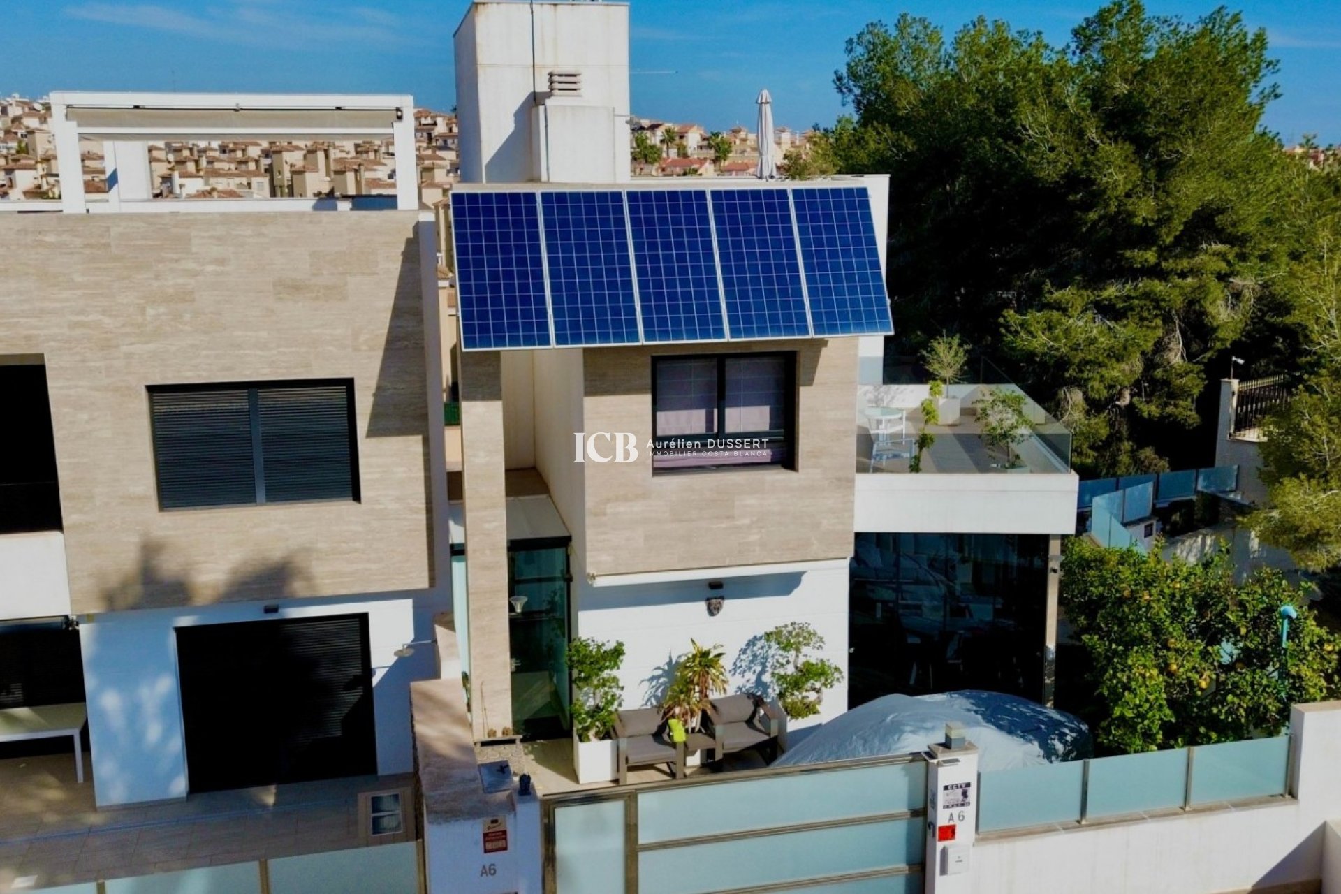 Resale - Detached house -
Orihuela Costa - Villamartín