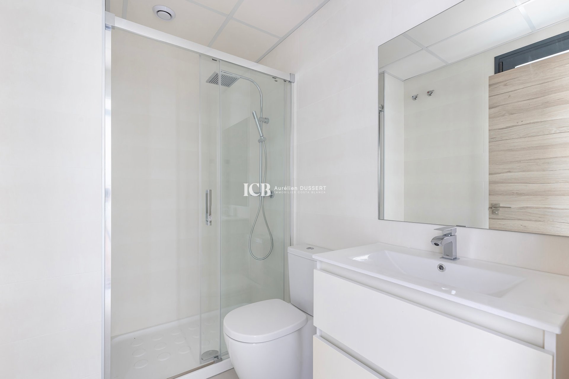 Resale - Detached house -
Orihuela Costa - Villamartín