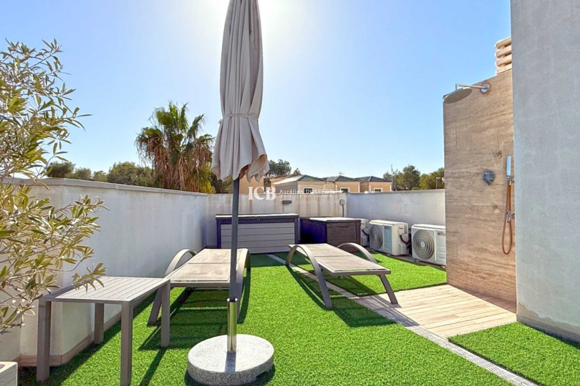 Resale - Detached house -
Orihuela Costa - Villamartín
