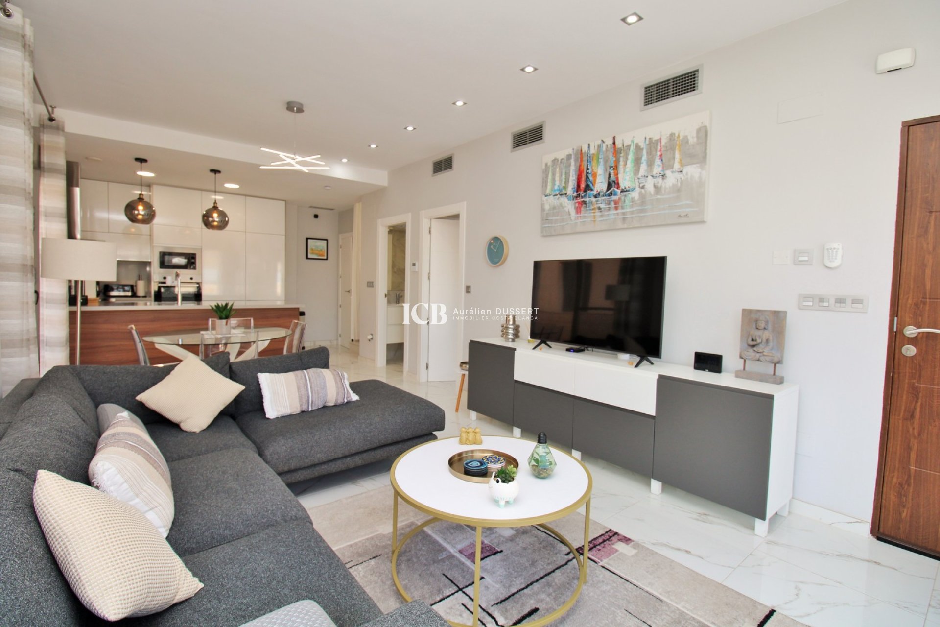 Resale - Detached house -
Orihuela Costa - Villamartín