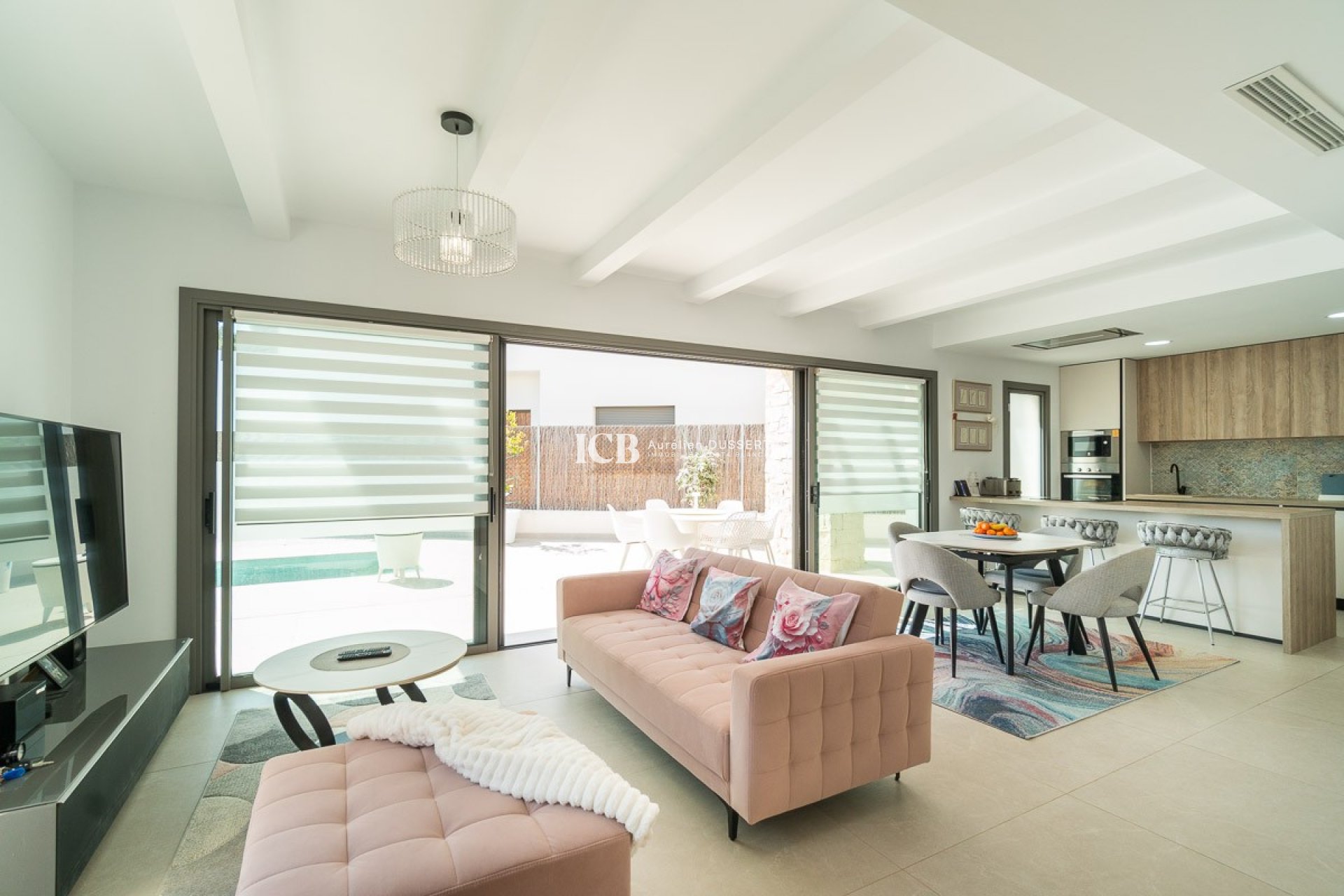 Resale - Detached house -
Orihuela Costa - Villamartín