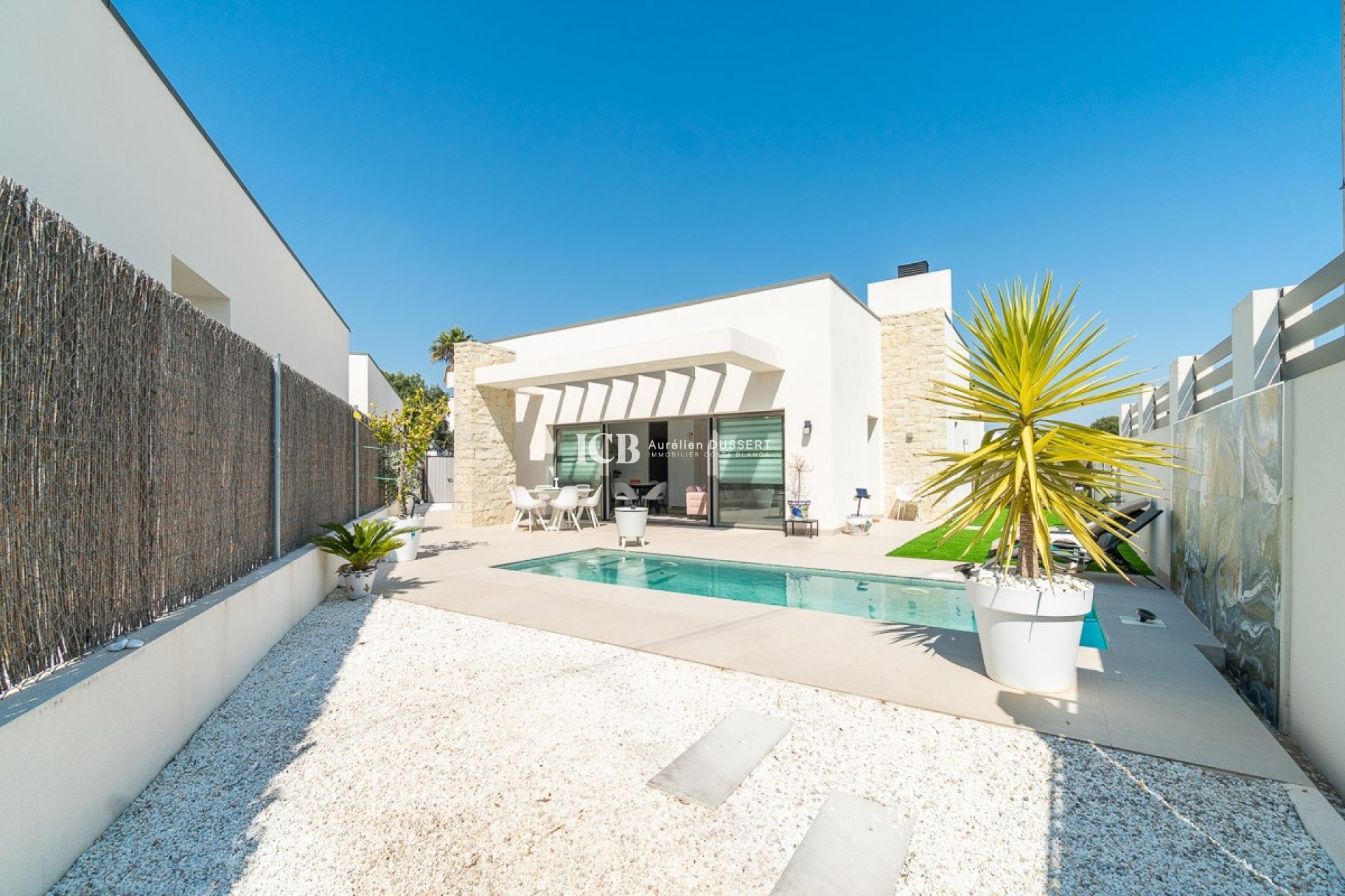 Resale - Detached house -
Orihuela Costa - Villamartín