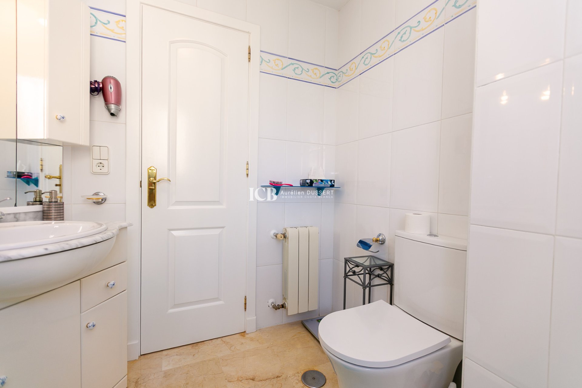 Resale - Detached house -
Orihuela Costa - Villamartín