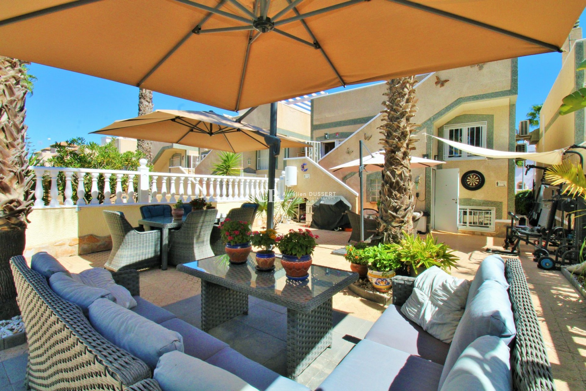 Resale - Detached house -
Orihuela Costa - Villamartín