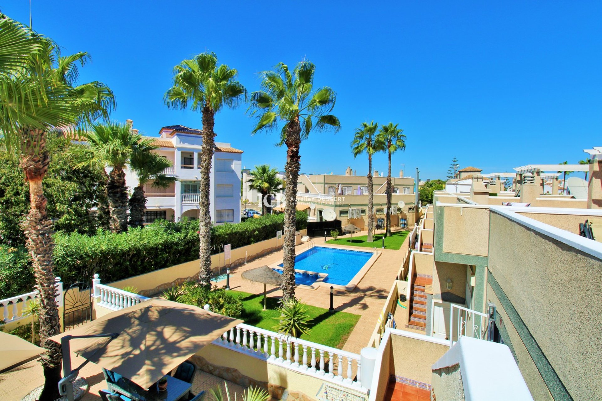 Resale - Detached house -
Orihuela Costa - Villamartín