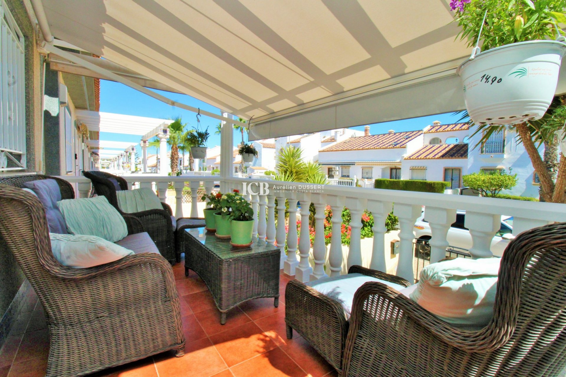 Resale - Detached house -
Orihuela Costa - Villamartín