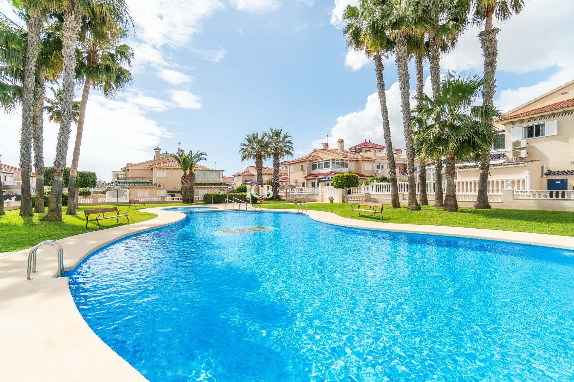 Resale - Detached house -
Orihuela Costa - Zeniamar-Horizonte-La Campana