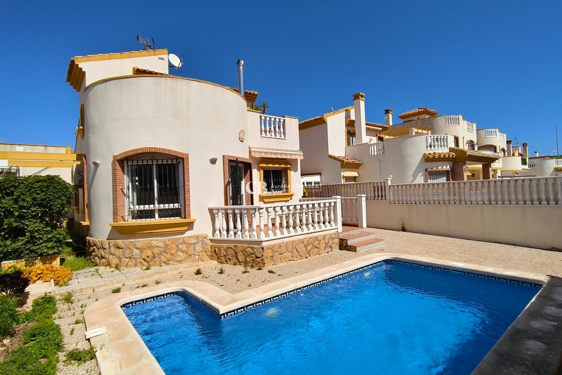 Resale - Detached house -
Pilar de la Horadada