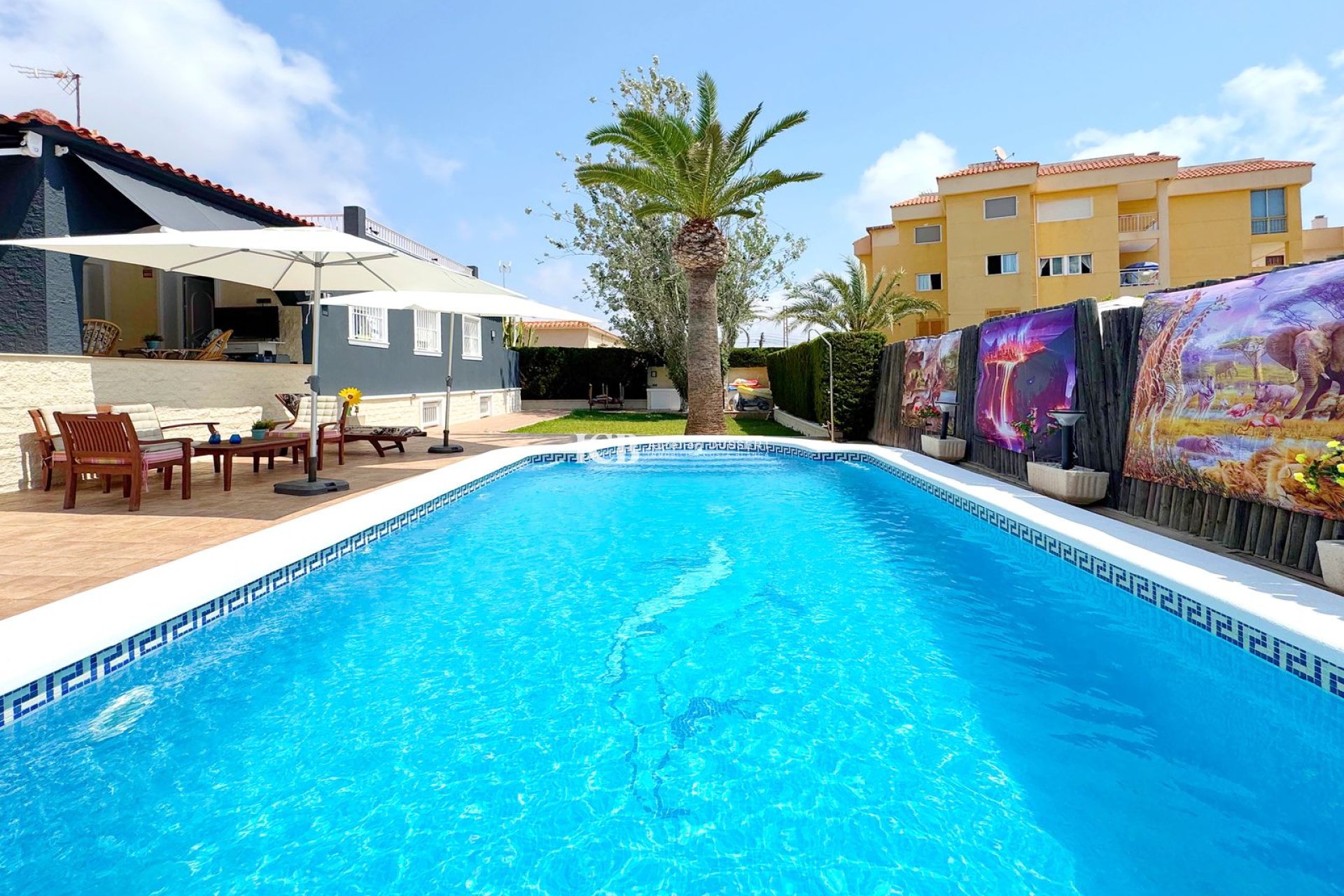 Resale - Detached house -
Punta Prima - Torrevieja