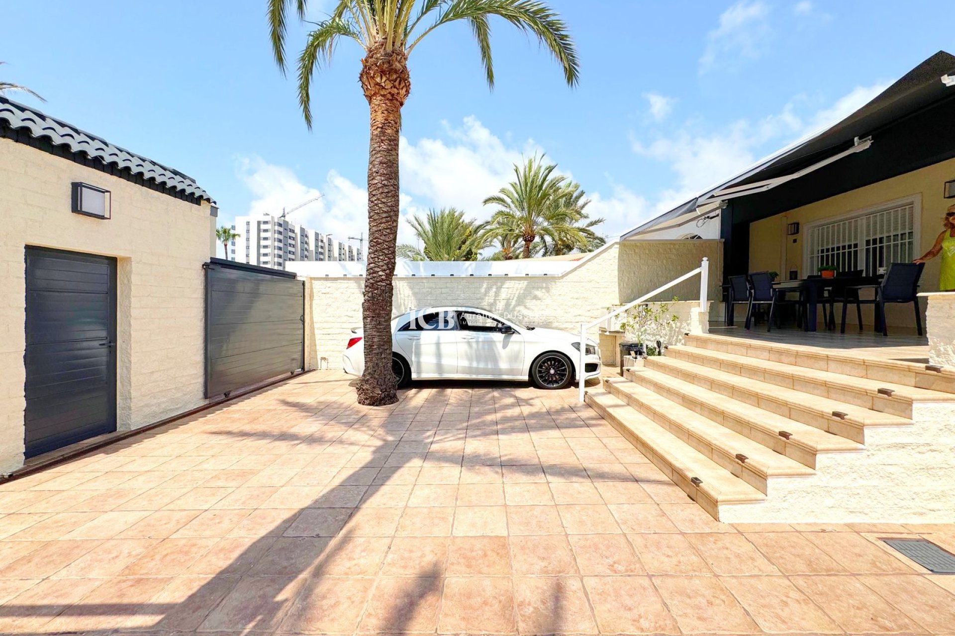 Resale - Detached house -
Punta Prima - Torrevieja