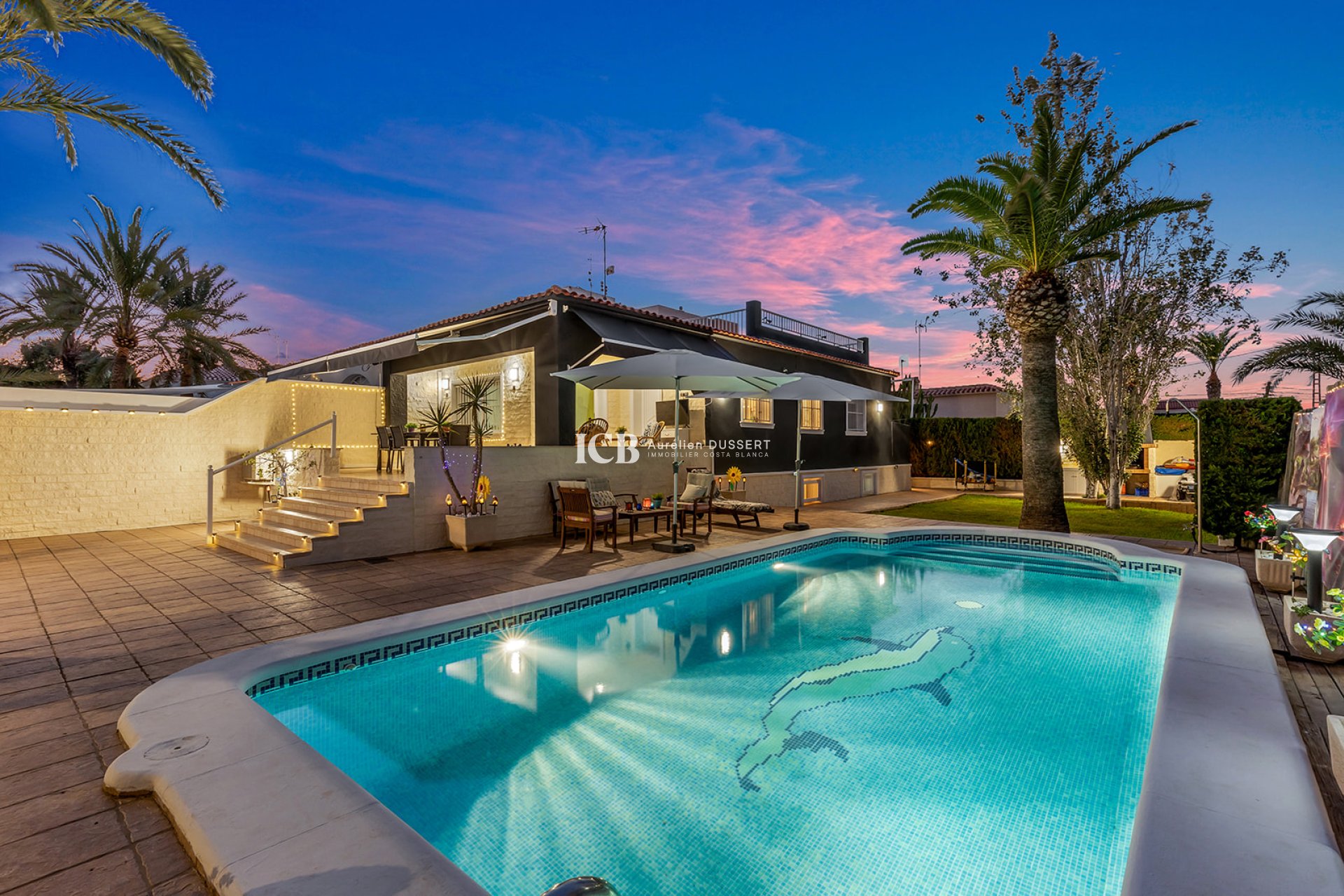 Resale - Detached house -
Punta Prima - Torrevieja