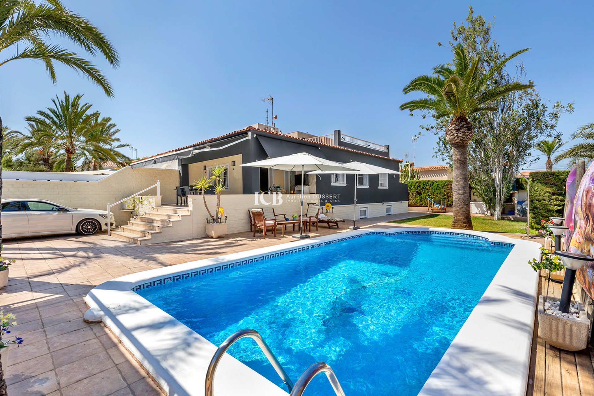 Resale - Detached house -
Punta Prima - Torrevieja