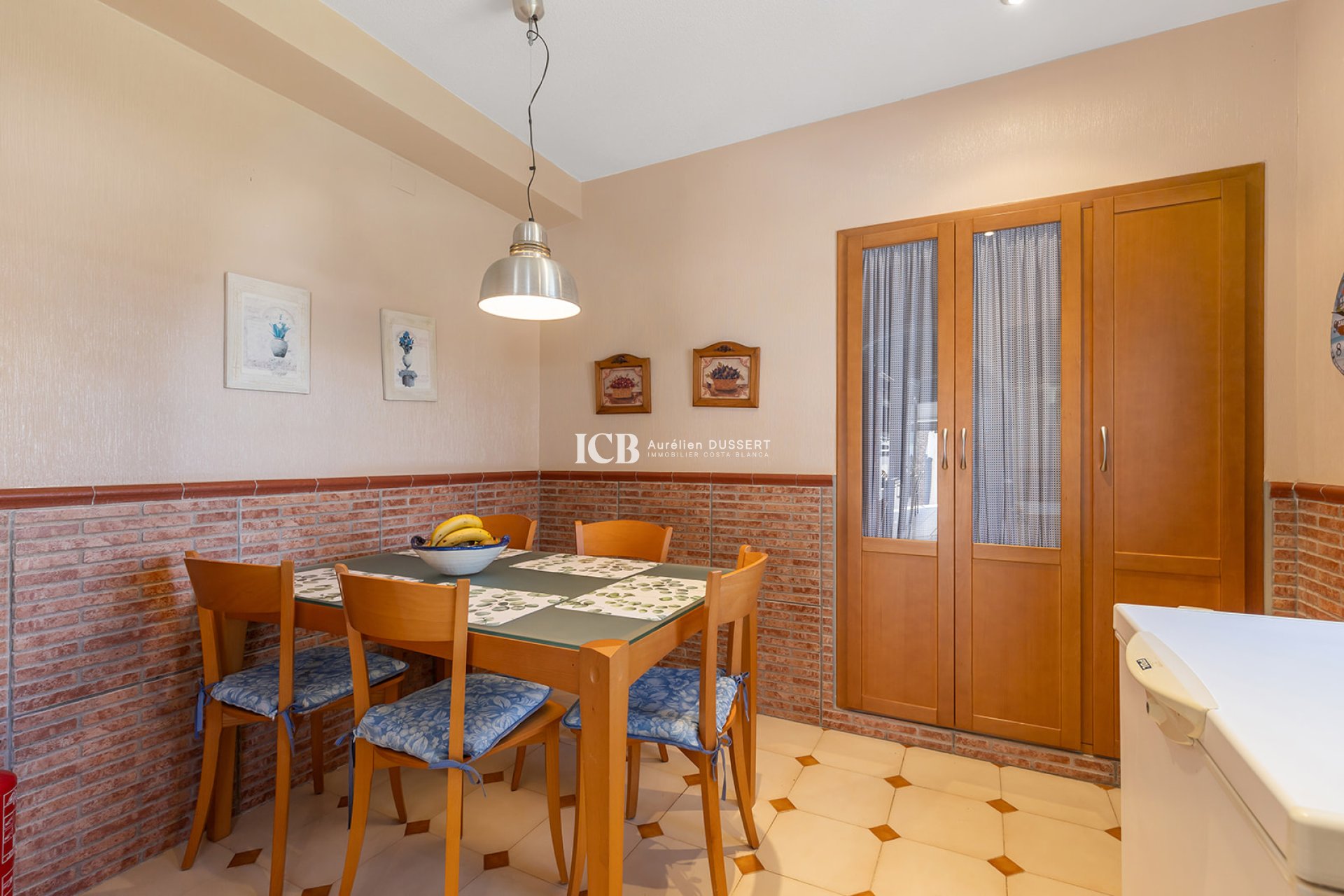 Resale - Detached house -
Punta Prima - Torrevieja
