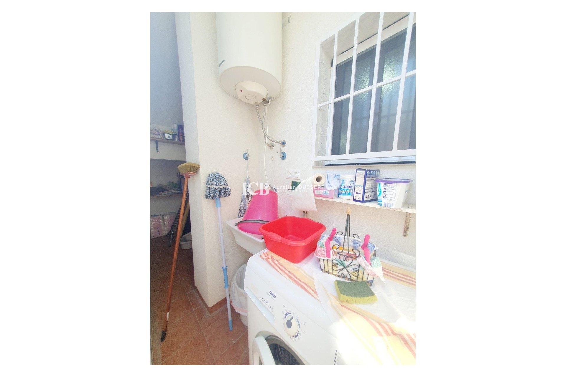 Resale - Detached house -
San Fulgencio - urb.la marina