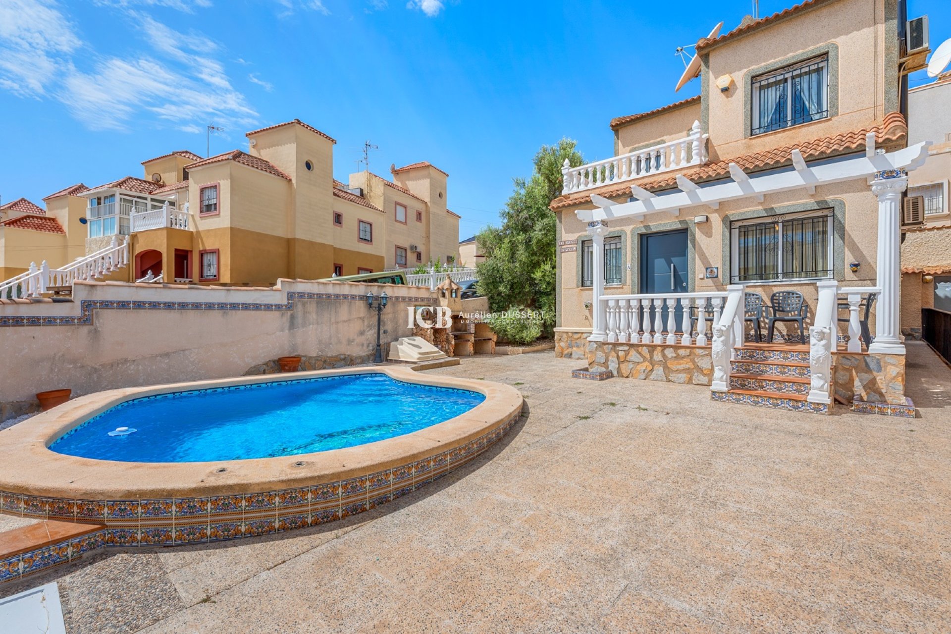 Resale - Detached house -
San Miguel de Salinas - El Galan