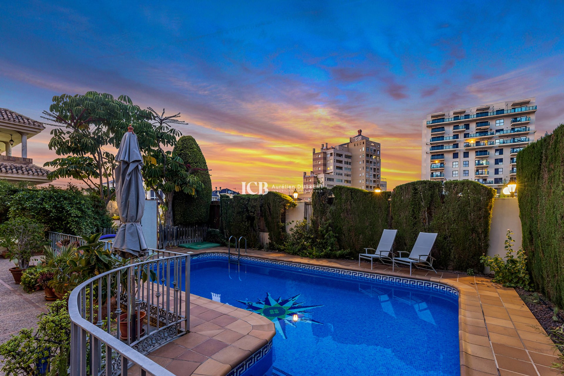 Resale - Detached house -
Torrevieja - La veleta