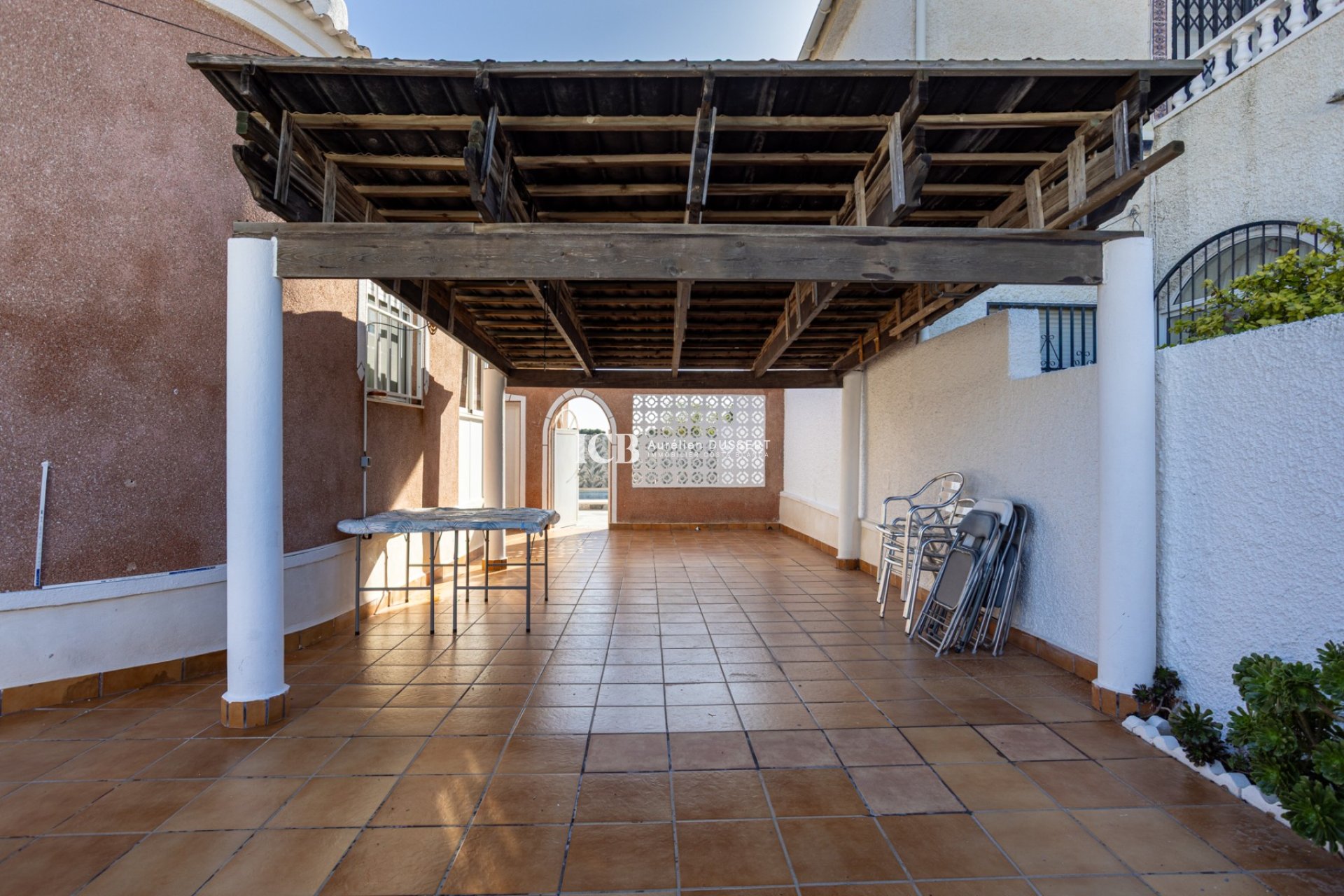 Resale - Detached house -
Torrevieja - Urbanización San Luis
