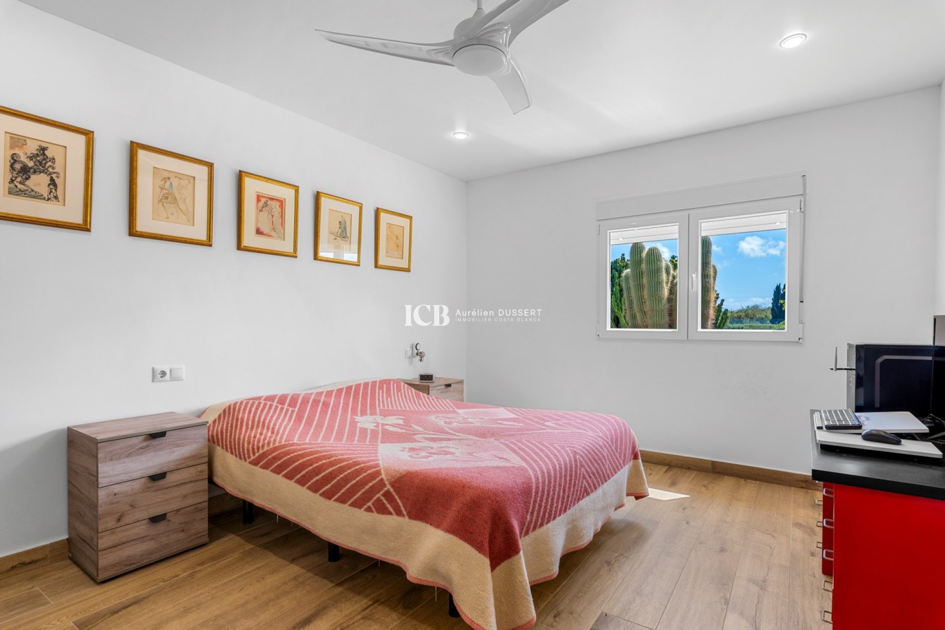 Resale - Finca -
Los Montesinos