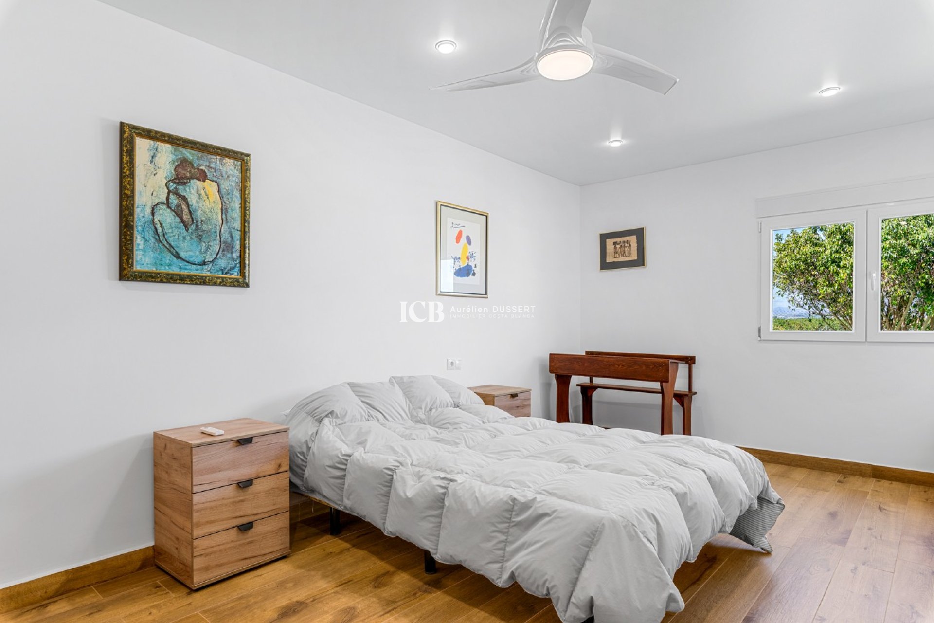 Resale - Finca -
Los Montesinos