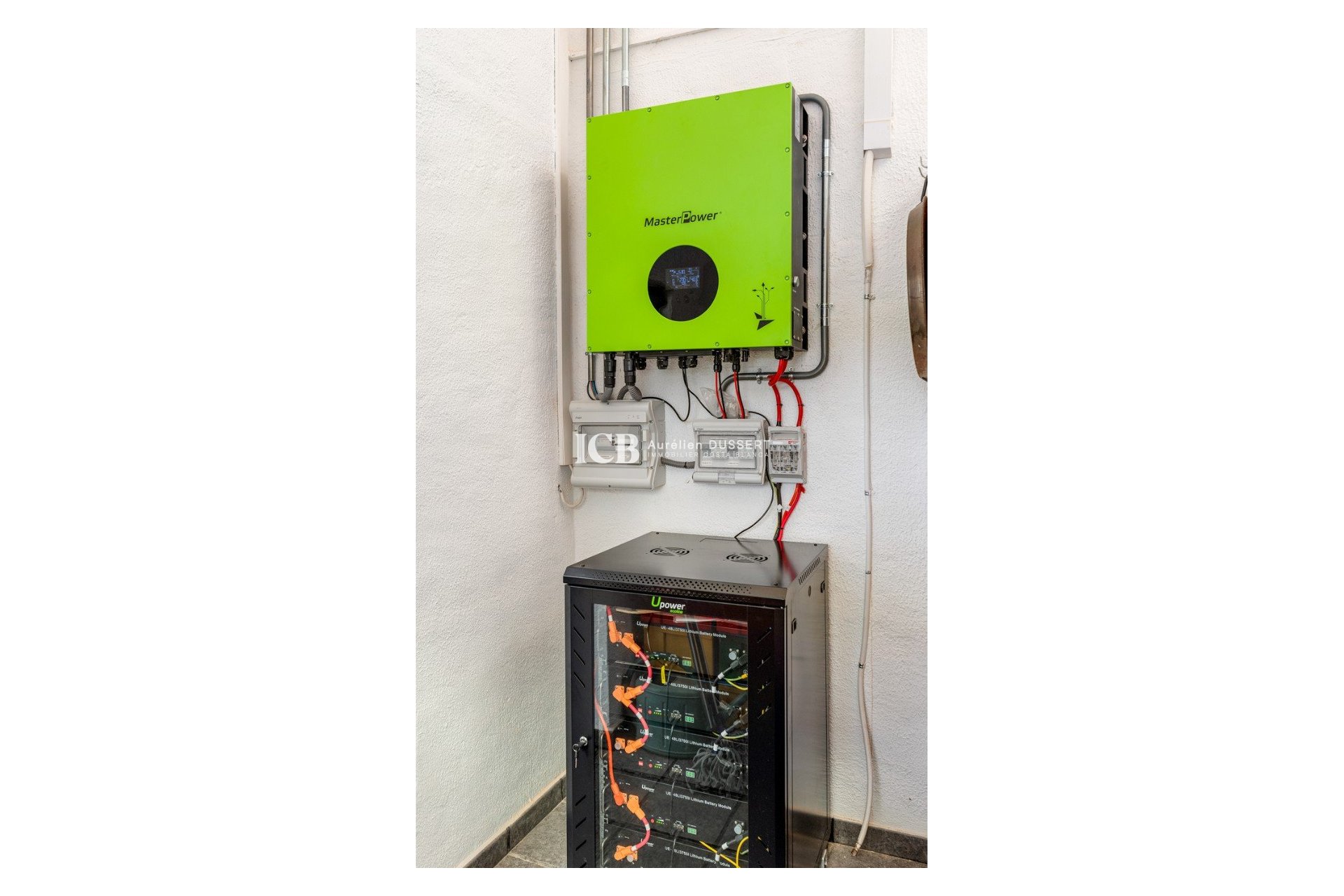 Resale - Finca -
Los Montesinos