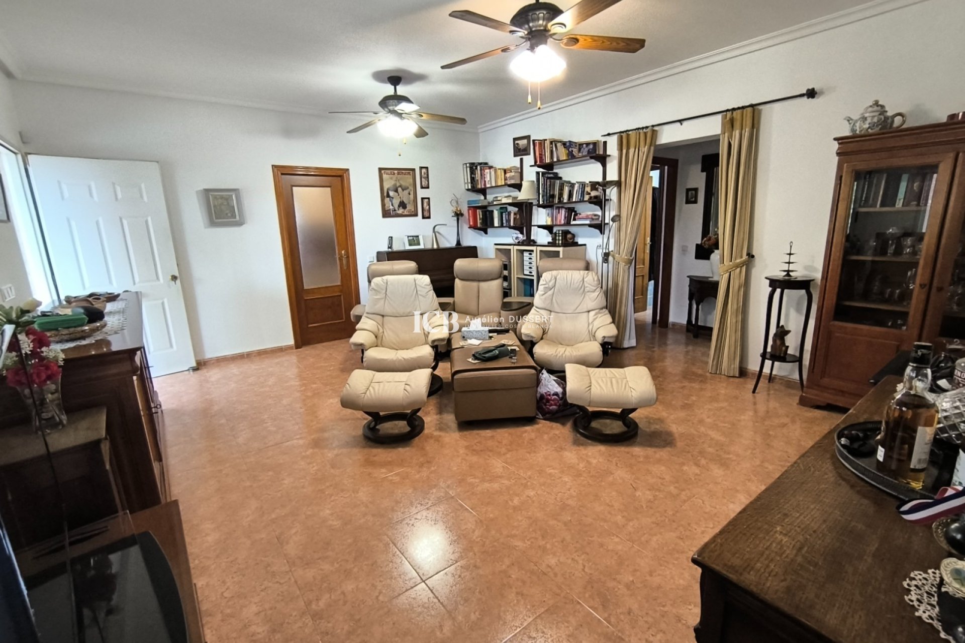 Resale - Finca -
Orihuela City - Orihuela