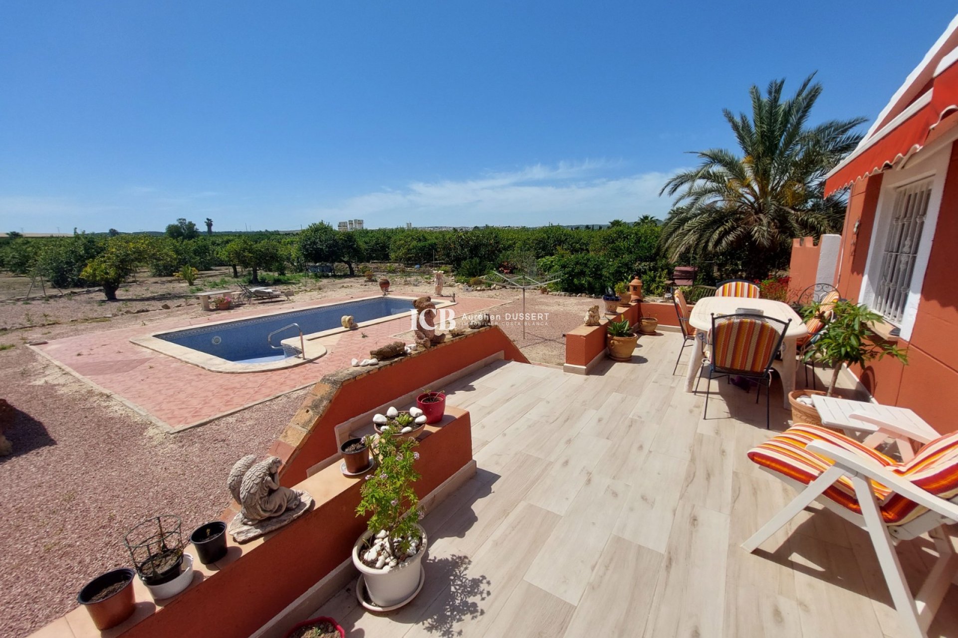 Resale - Finca -
San Miguel de Salinas