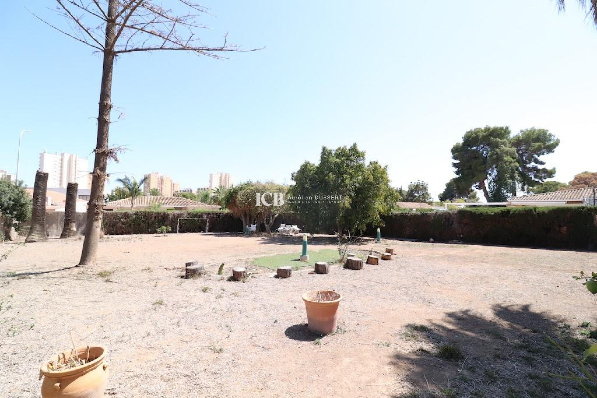 Resale - Plot / Land -
Orihuela Costa - Campoamor