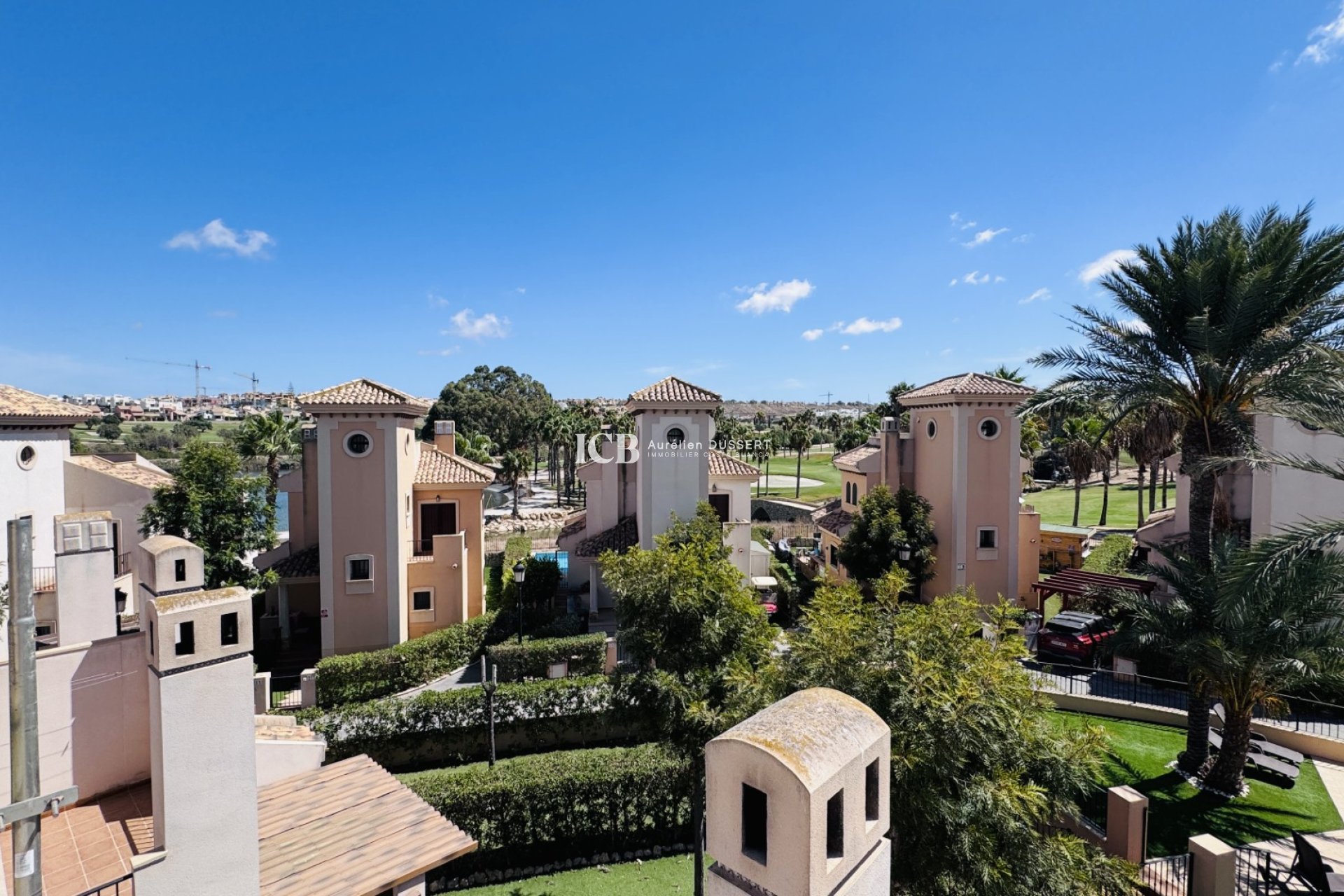 Resale - Townhouse -
Algorfa - Finca Golf