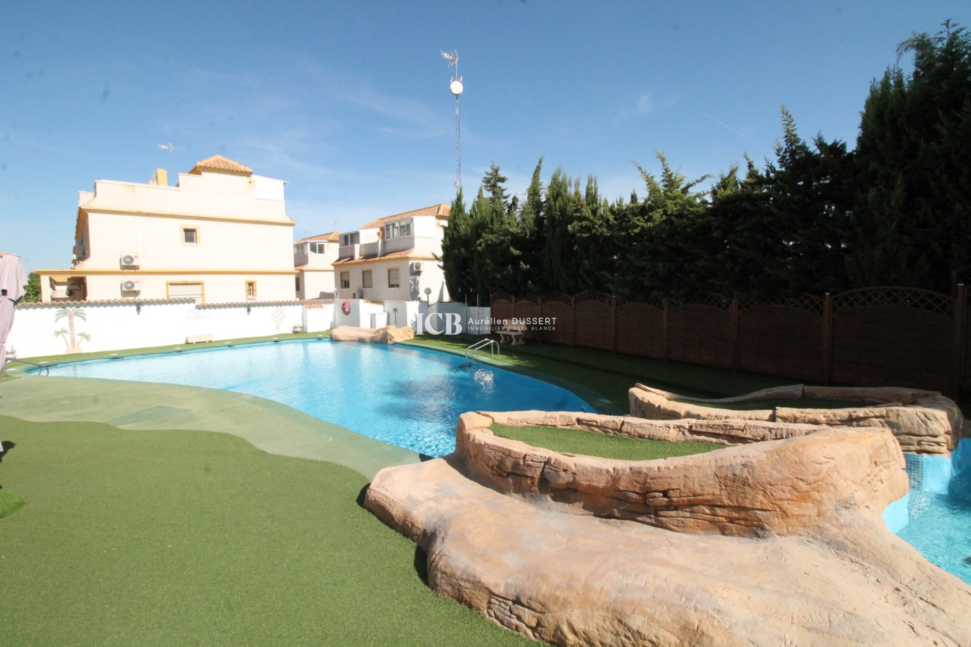 Resale - Townhouse -
Algorfa - Montemar