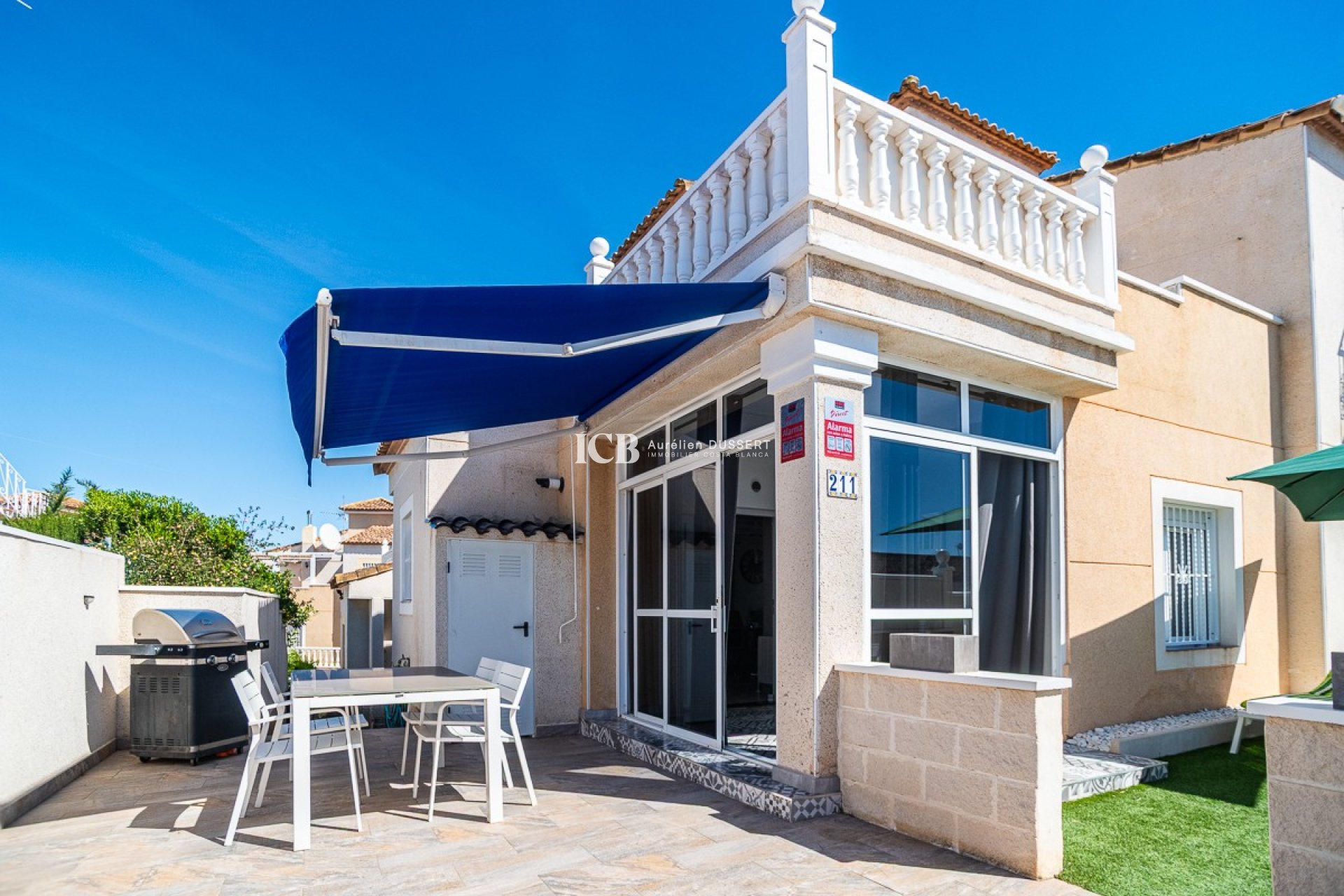 Resale - Townhouse -
Algorfa