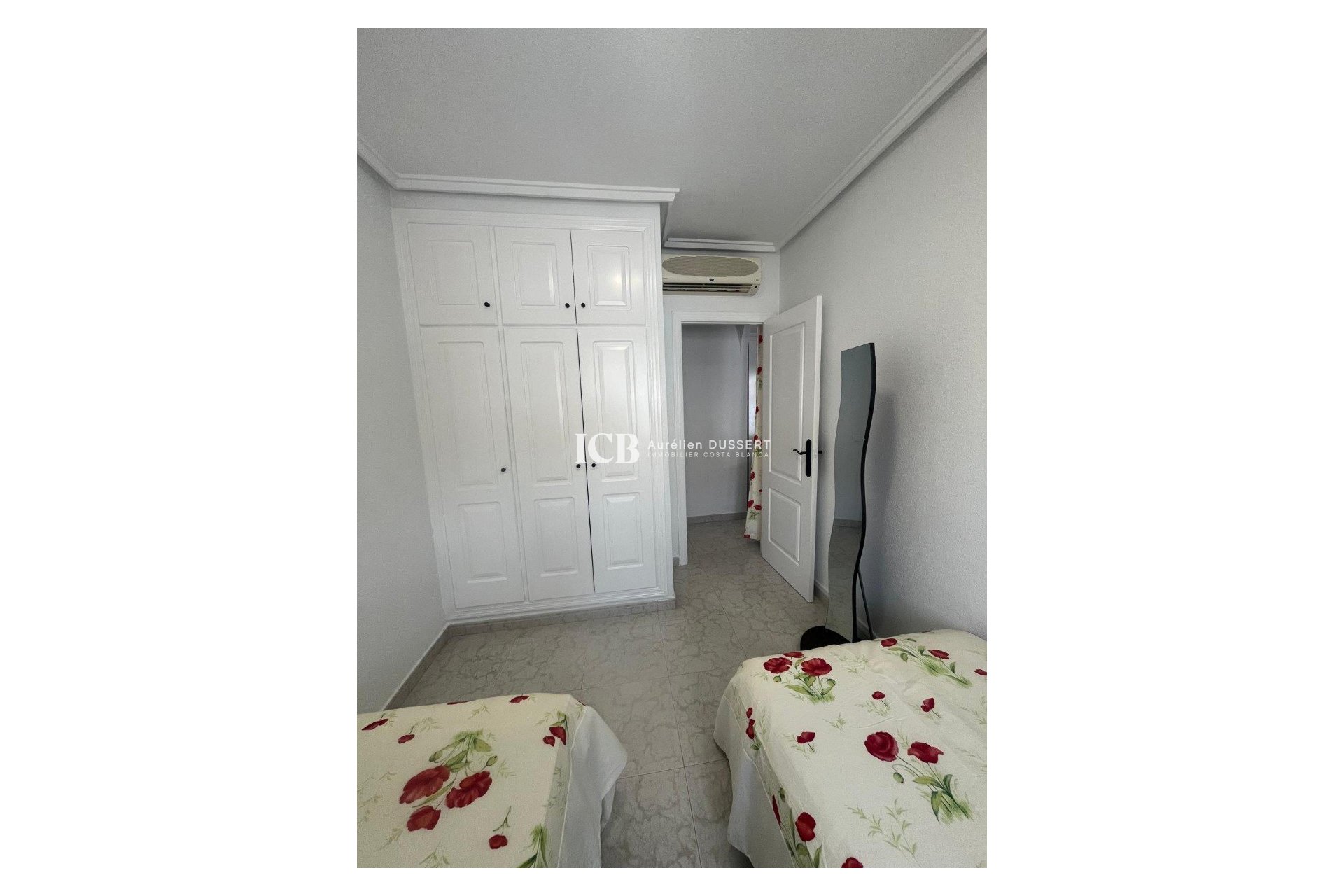 Resale - Townhouse -
Ciudad Quesada - Doña pepa
