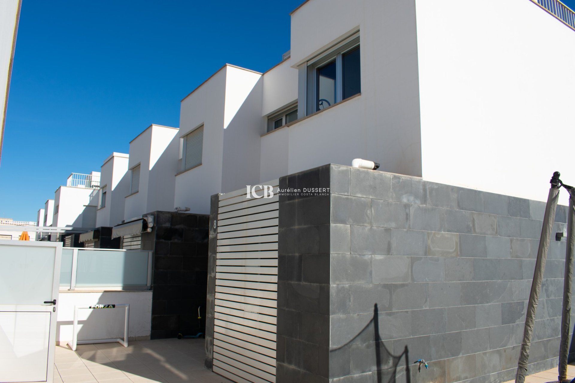 Resale - Townhouse -
Guardamar del Segura - Guardamar Playa